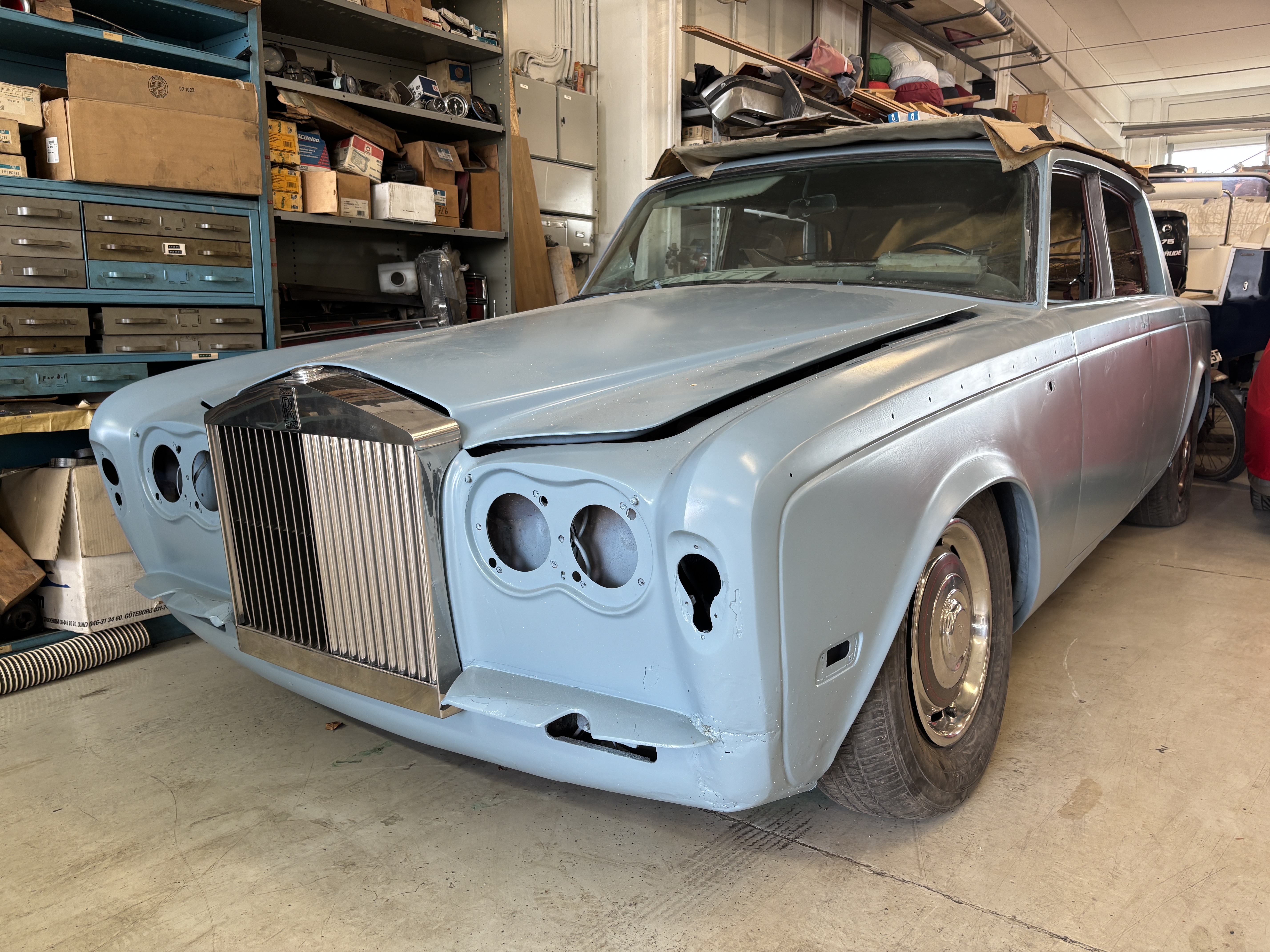 Rolls-Royce Silver Shadow 4-door 6.8 V8 Automatic, 200hp, 1976