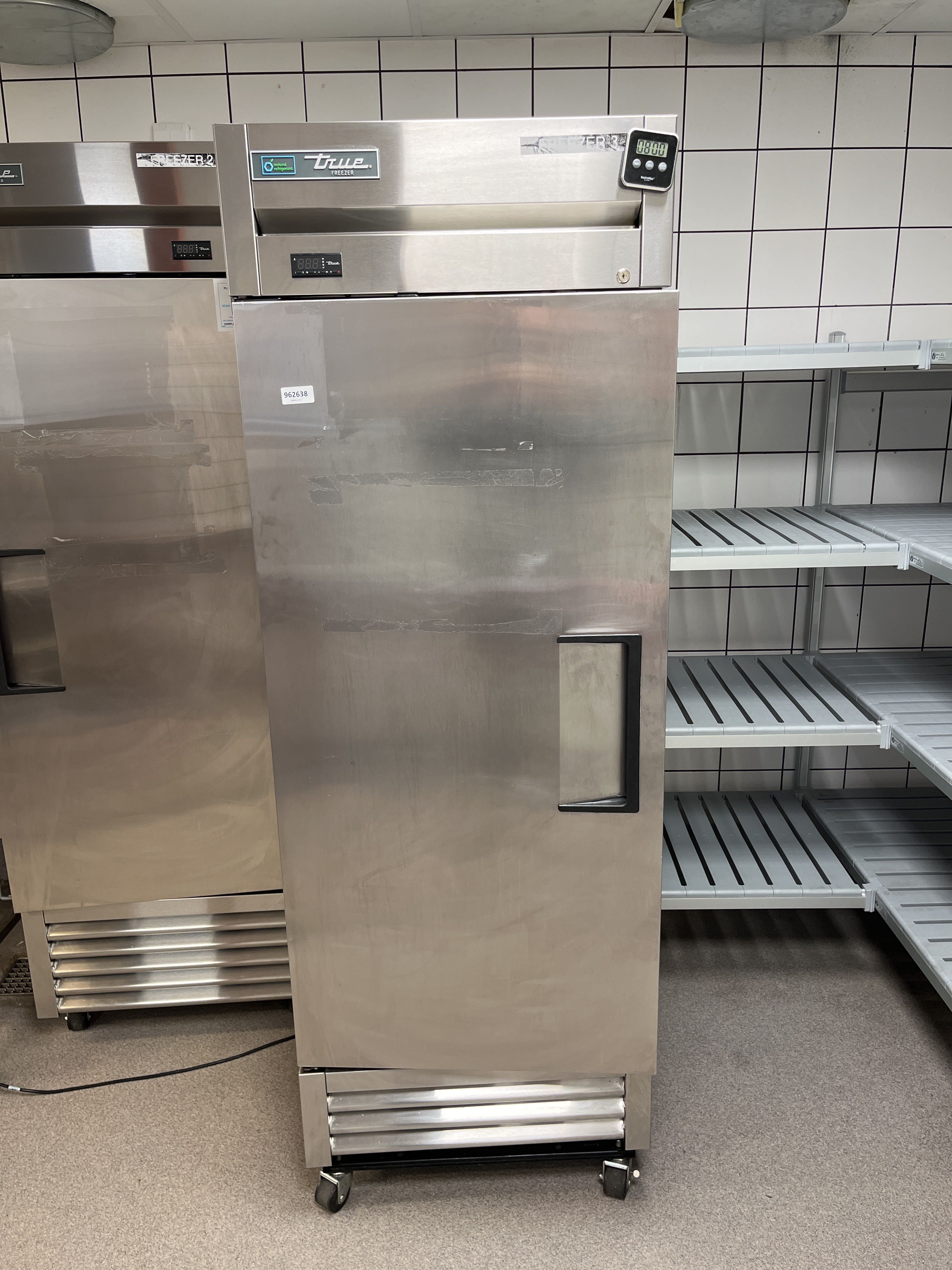 Refrigerator True T19FHC PS Auction We value the future Largest