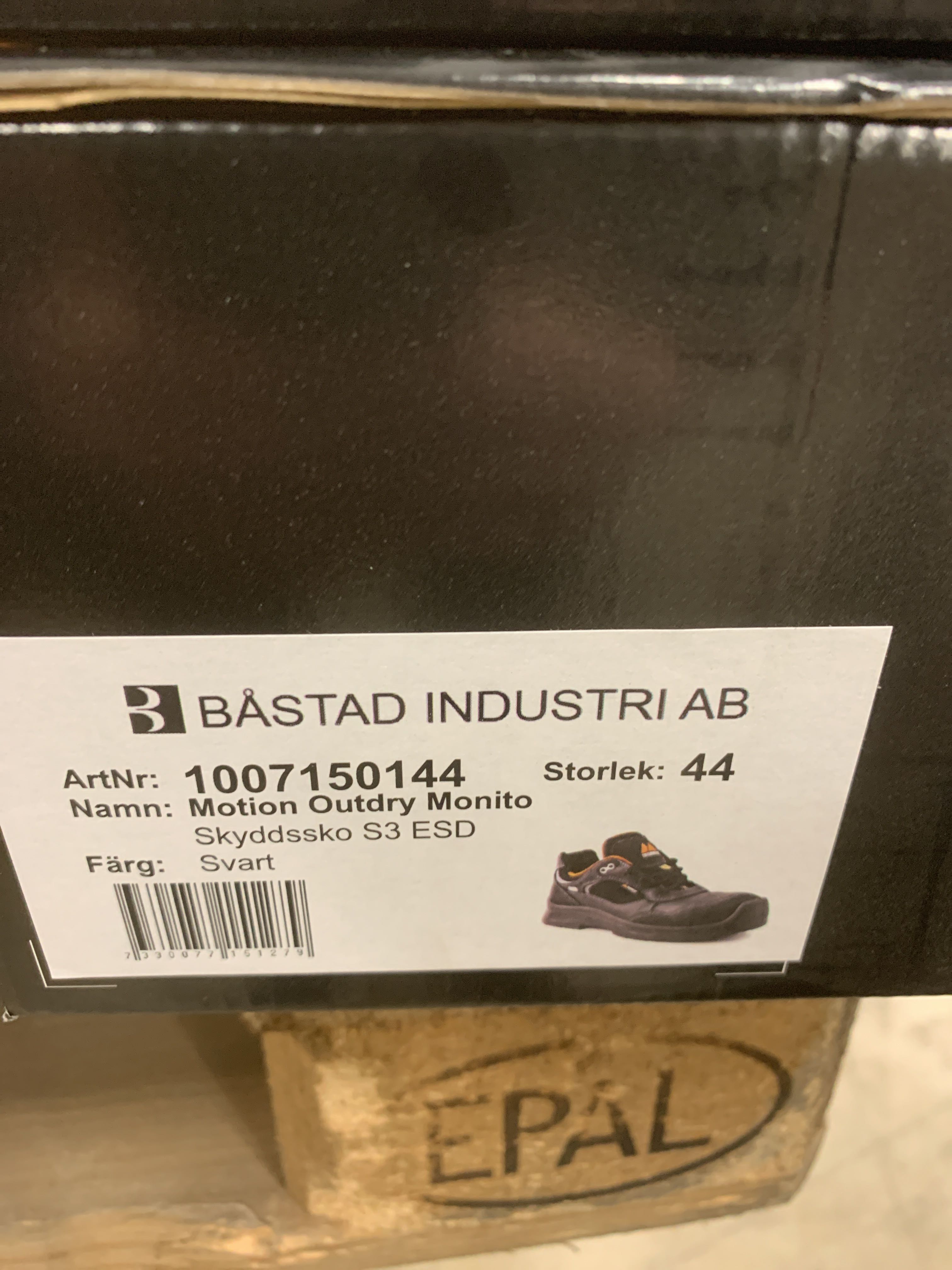 Safety shoes Monitor Motion Outdry, Size 44 PS Auction We value the