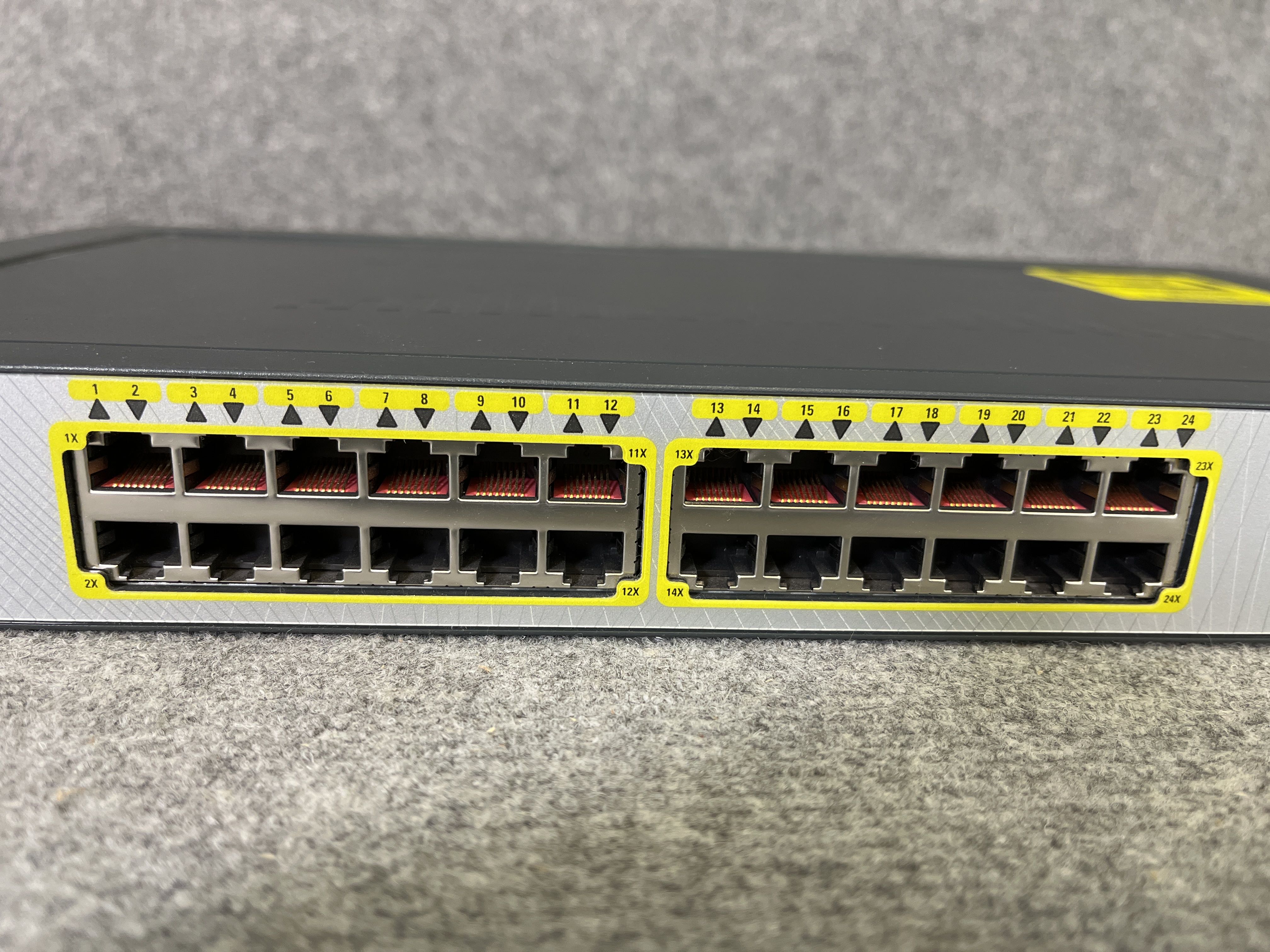 (未使用･未開封品)CISCO Catalyst Express 500-24TT インテリジェント イーサネット スイッチ WS-CE500-24TT 楽天市場】【中古】Cisco Catalyst Express 500-24TT （WS-CE500