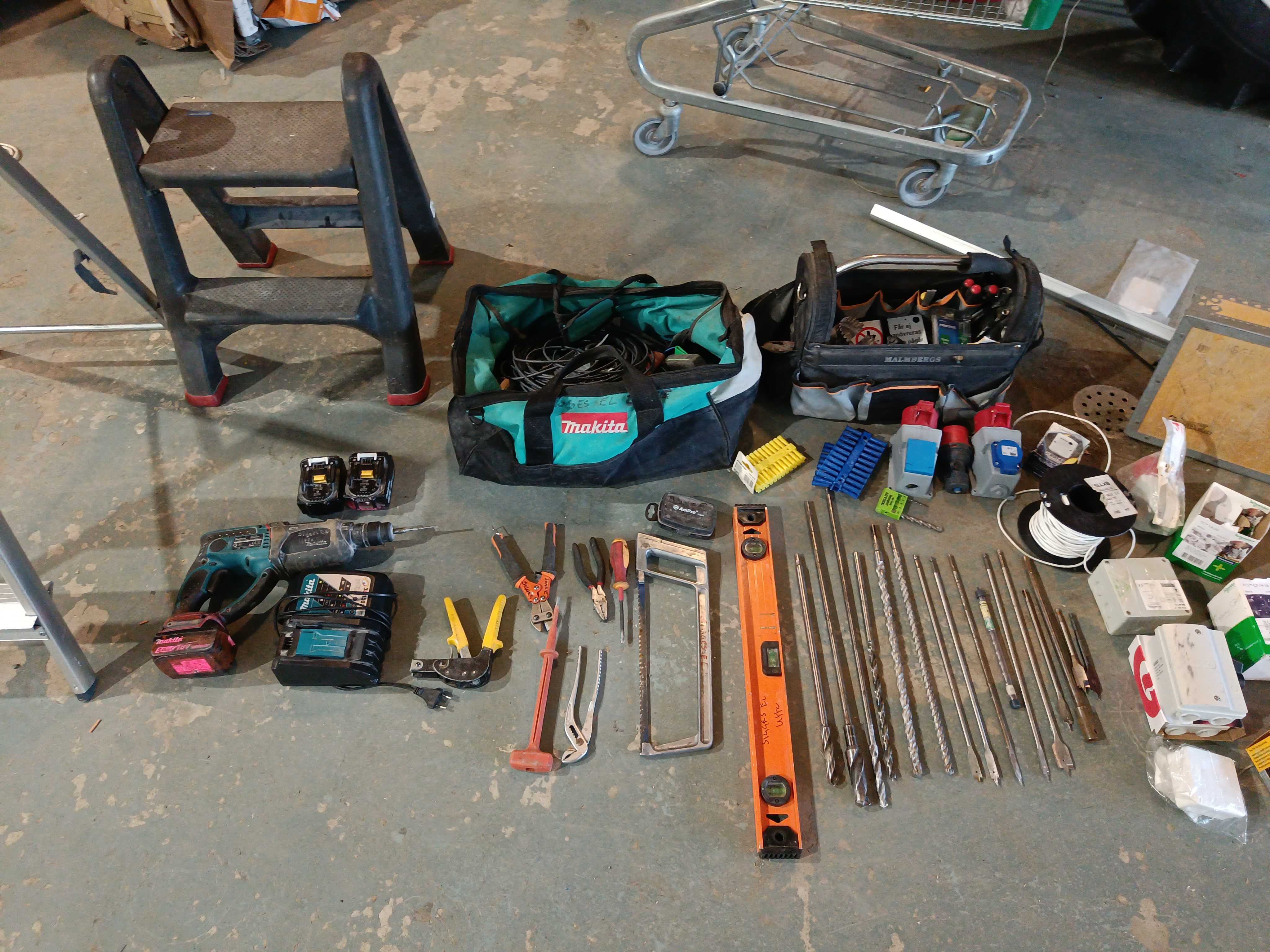 hand tools and accessories PS Auction We value the future Largest