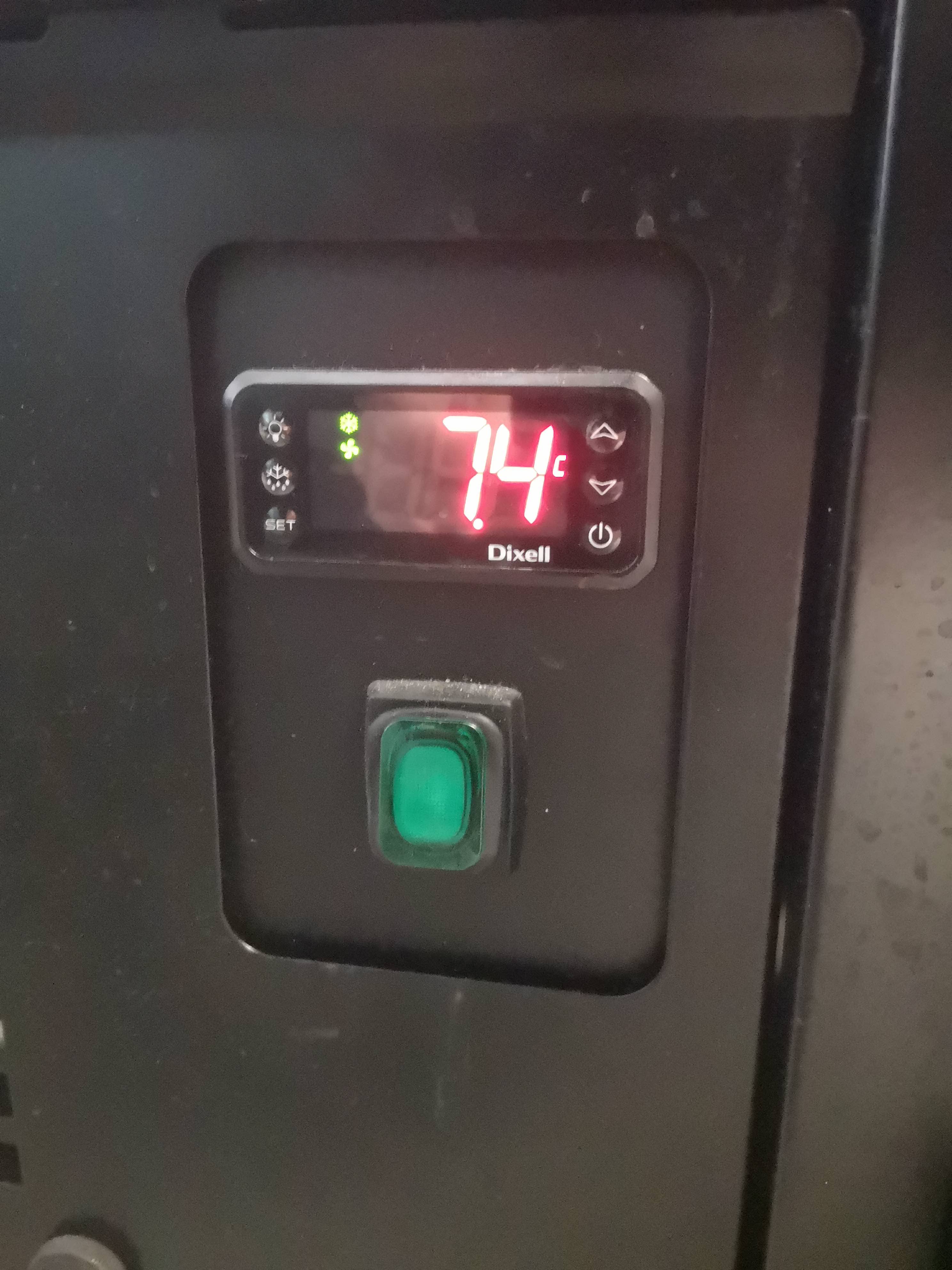 Cooler stand Dixell 2 pcs PS Auction We value the future Largest in net auctions