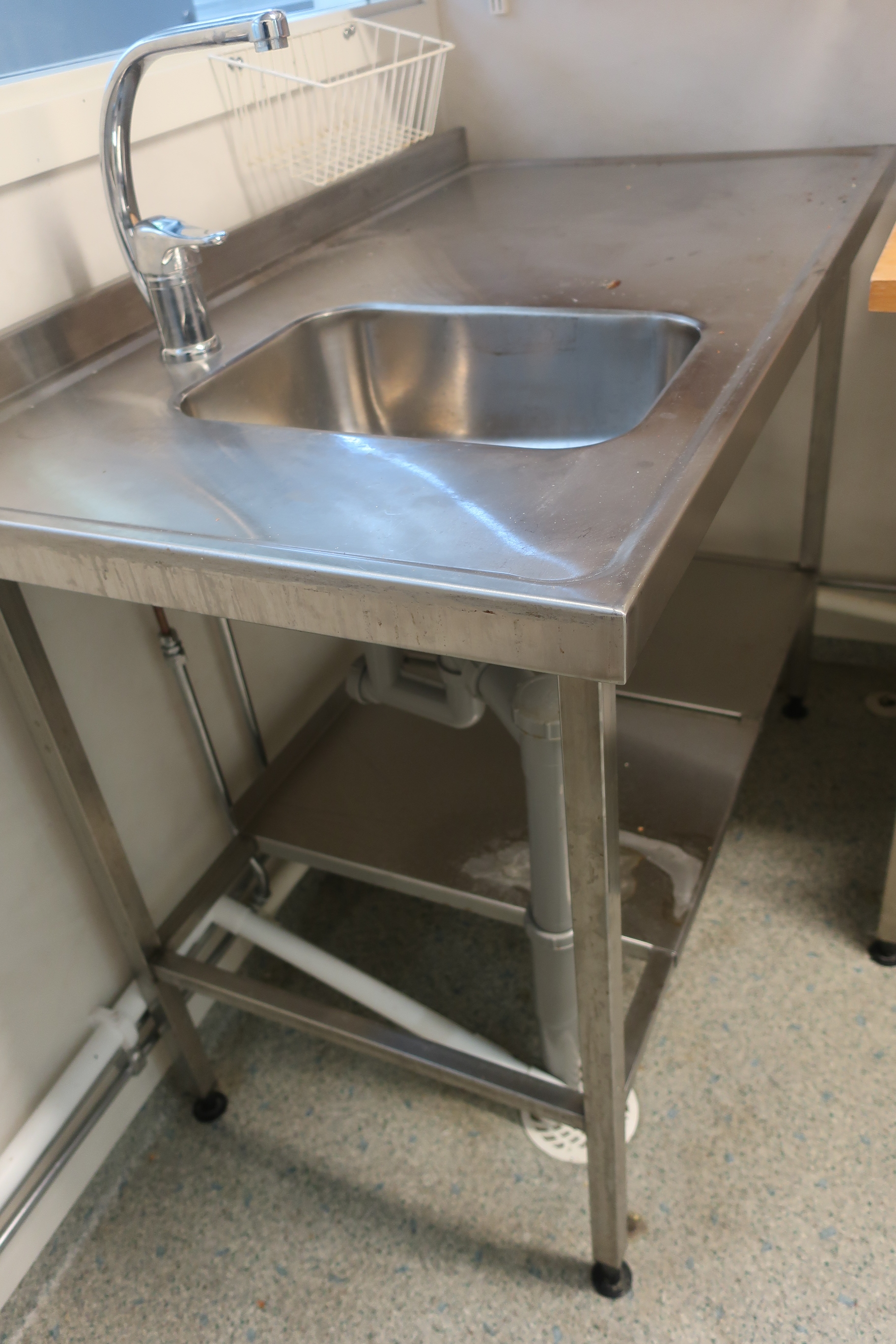 Stainless bench with hob and mixer - PS Auction - We value the future ...
