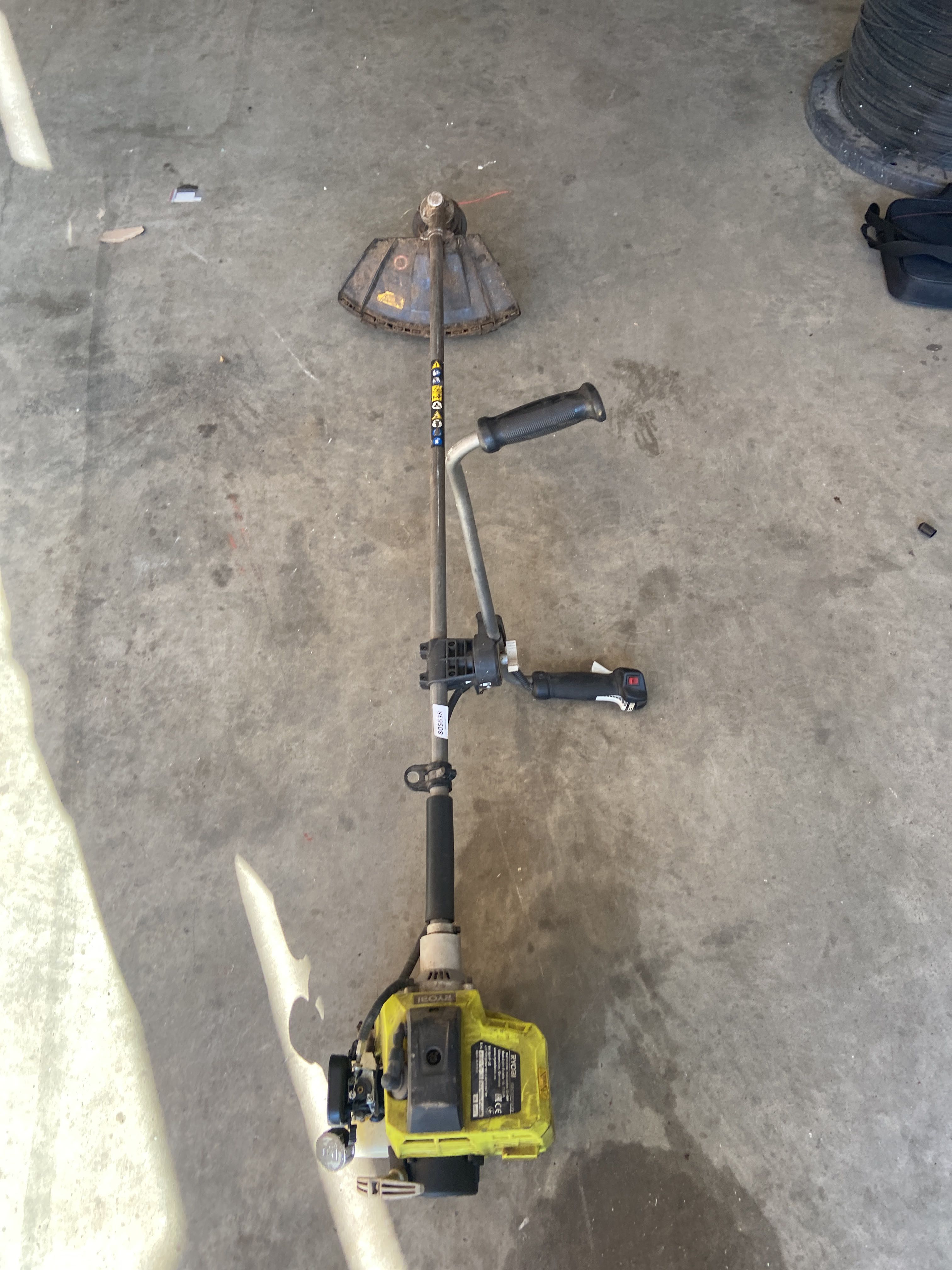 RYOBI grass trimmer PS Auction We value the future Largest in net auctions