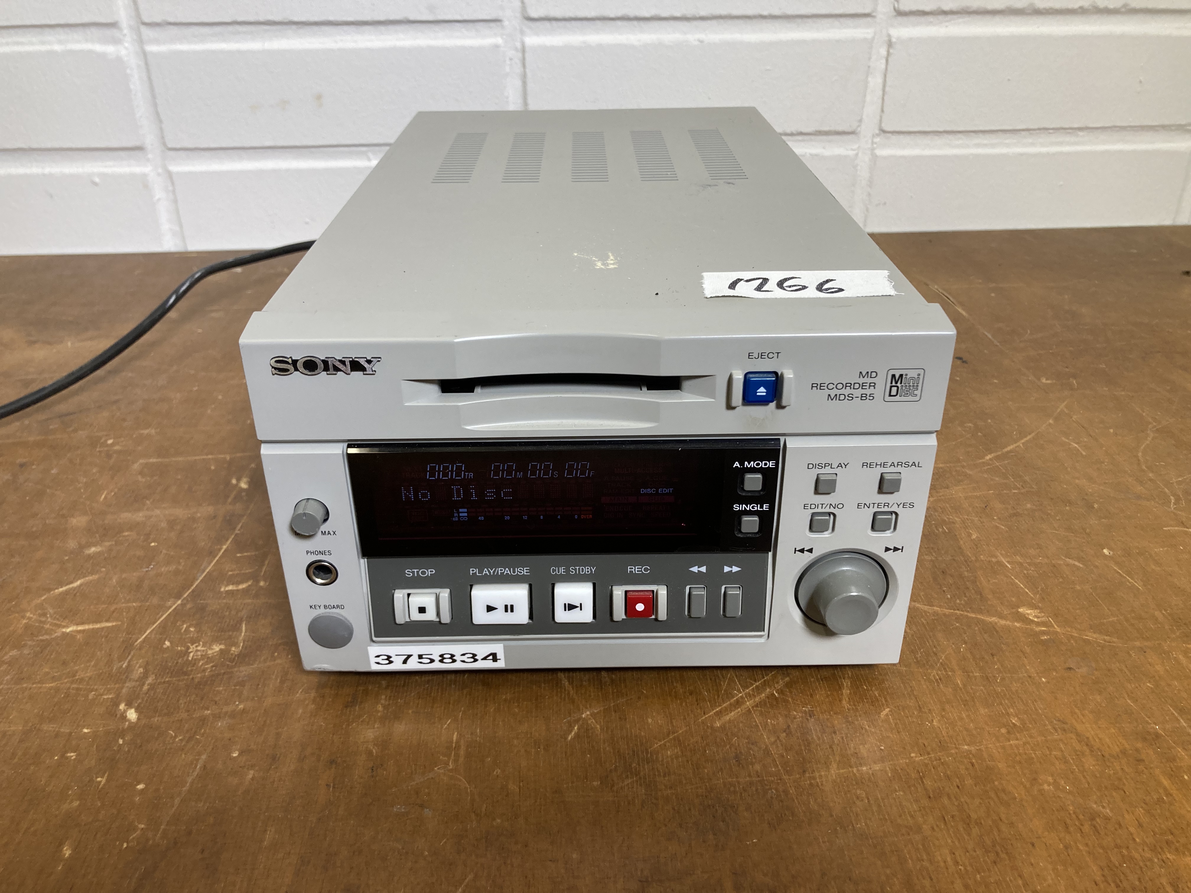 Sony MDS-B5 Minidisc Recorder - PS Auction - We value the future