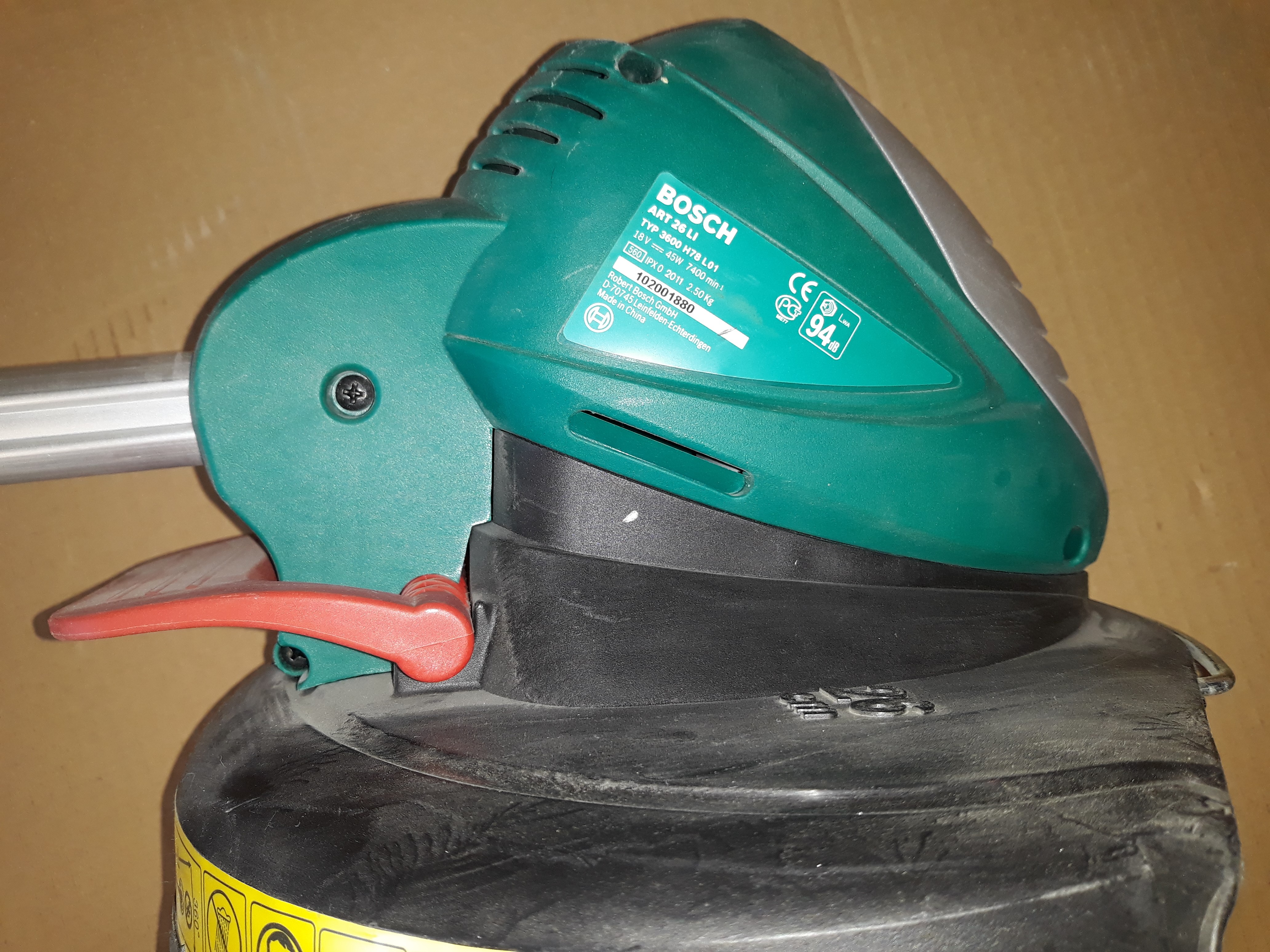 Bosch grass trimmer ART 26 LI without batteries and charger PS