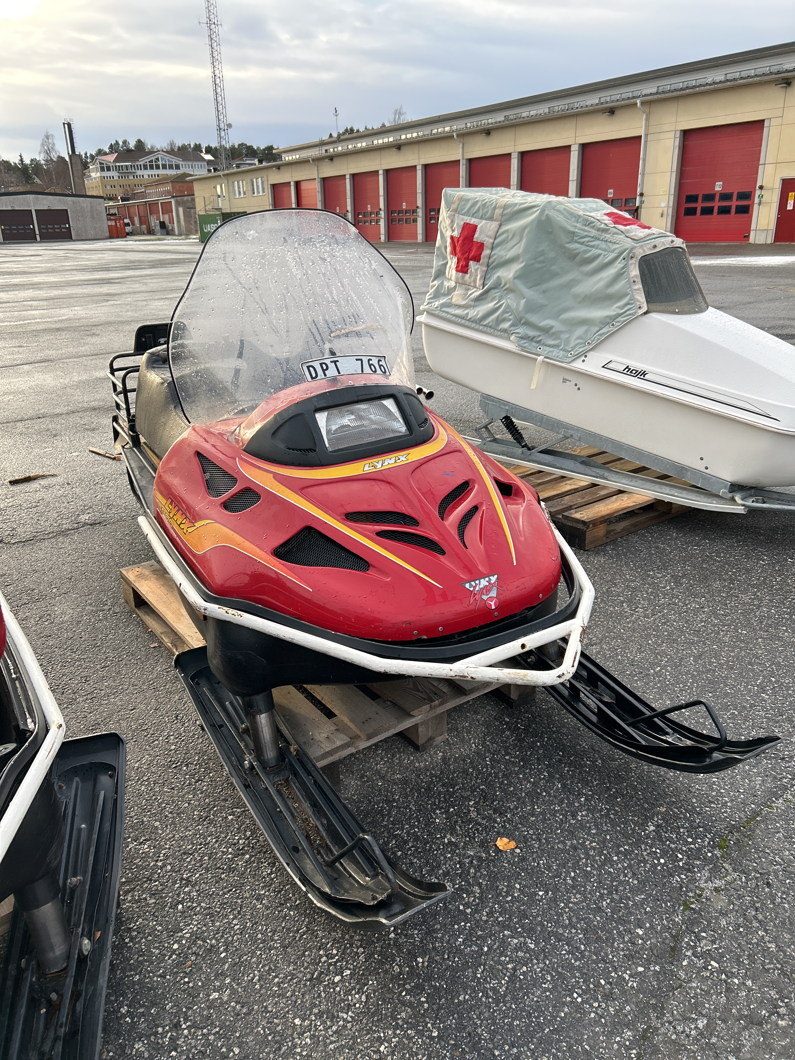 Snowmobile Lynx GLX 5900FC -1996 - PS Auction - We value the