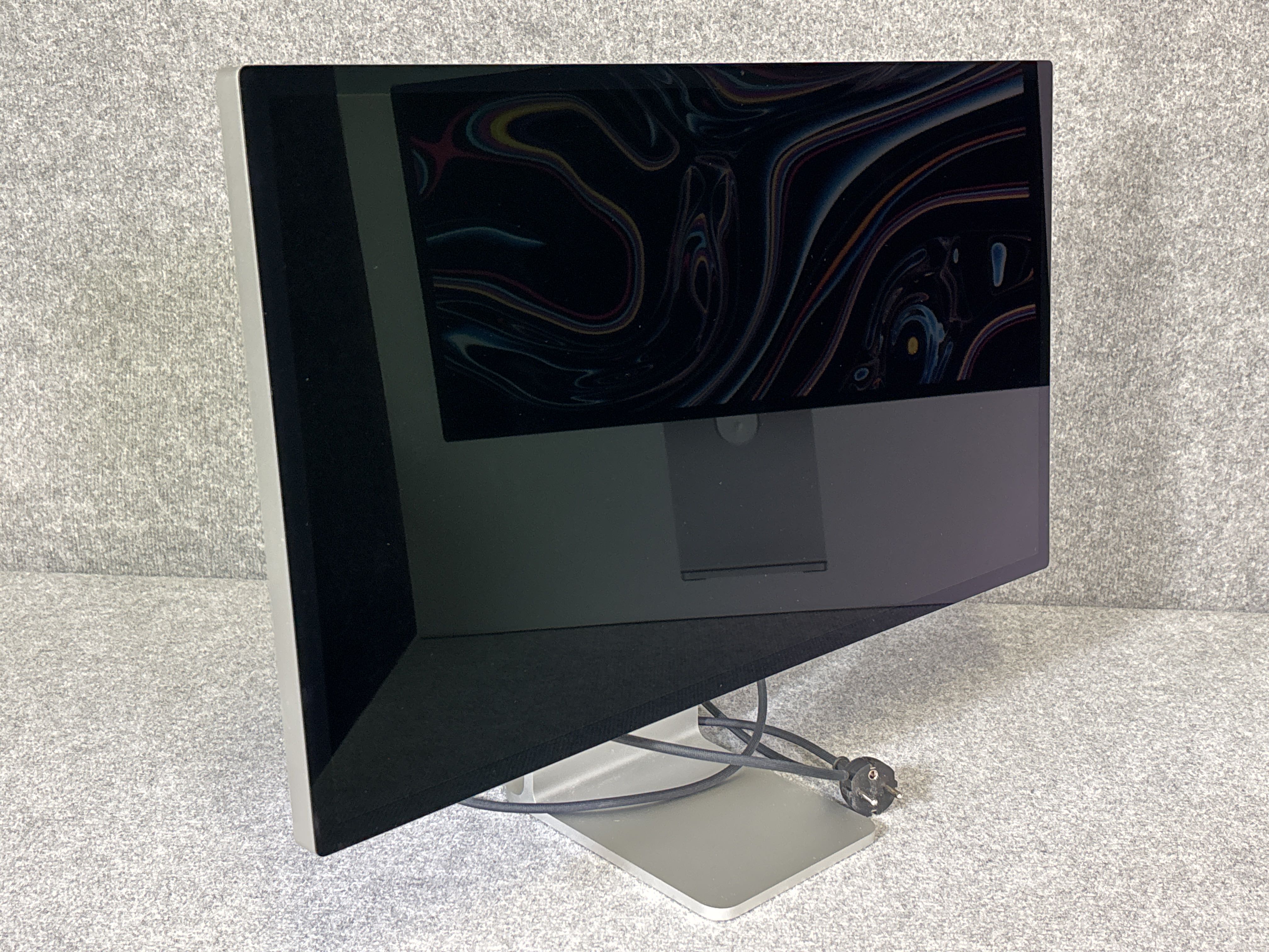 Apple Studio Display 27
