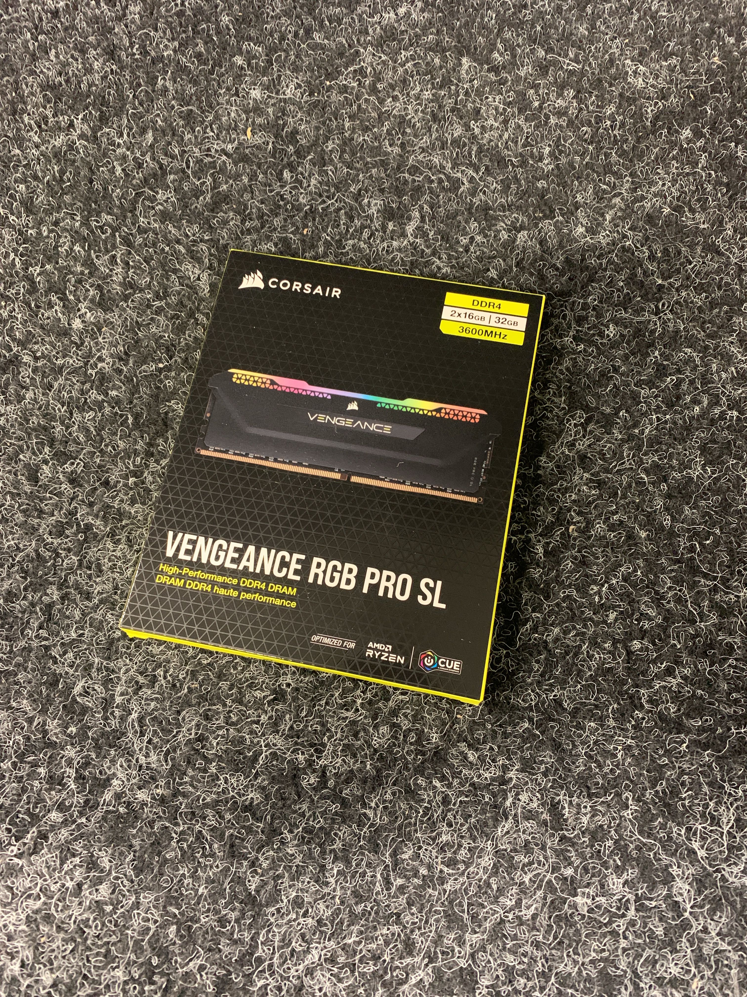 Ram memory Corsair Vengeance RGB PRO SL DDR4 3600Mhz 32GB (black 
