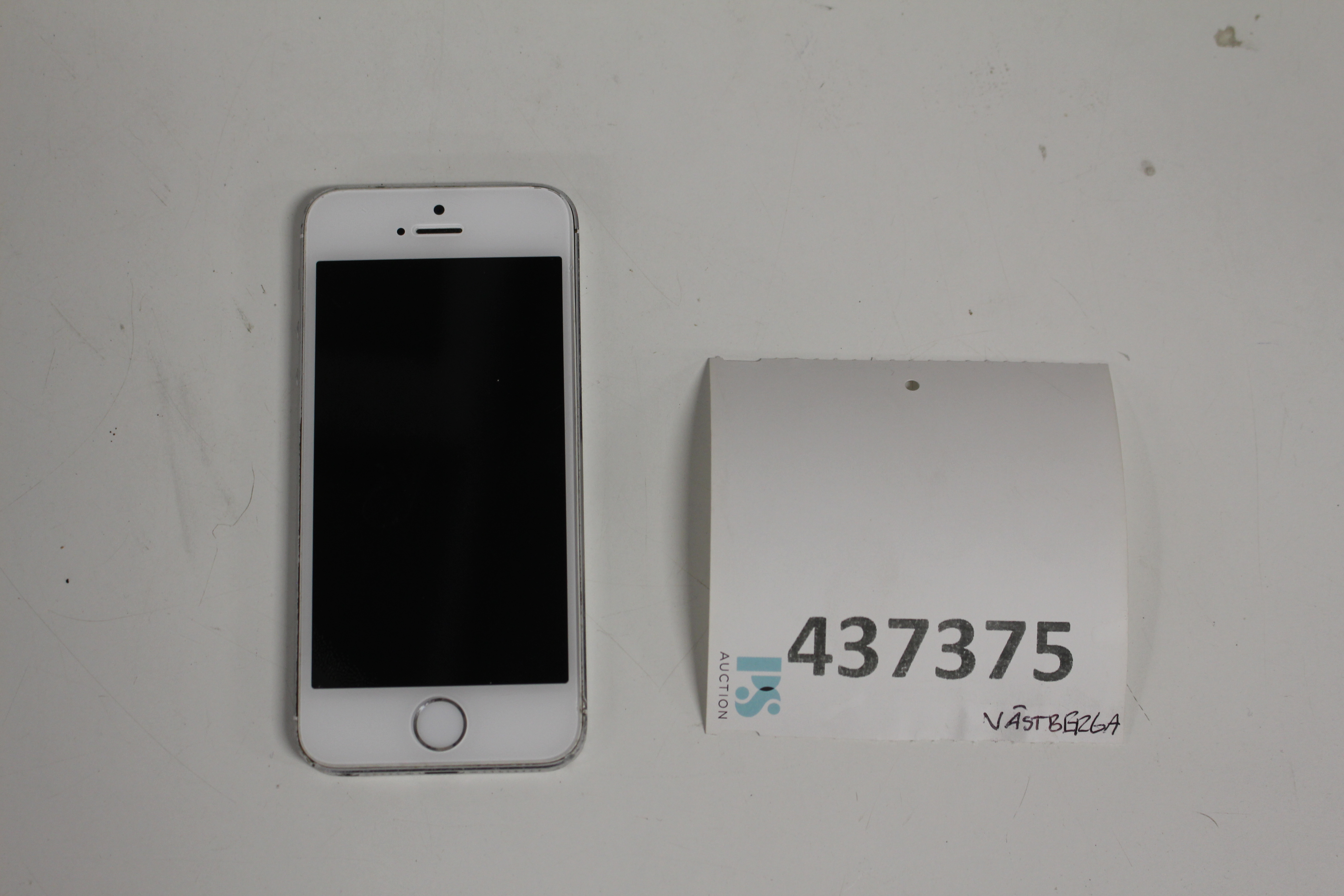 iPhone５S Apple iPhone 5s-16GB-Space Grey (Unlocked) A1457 (GSM) for