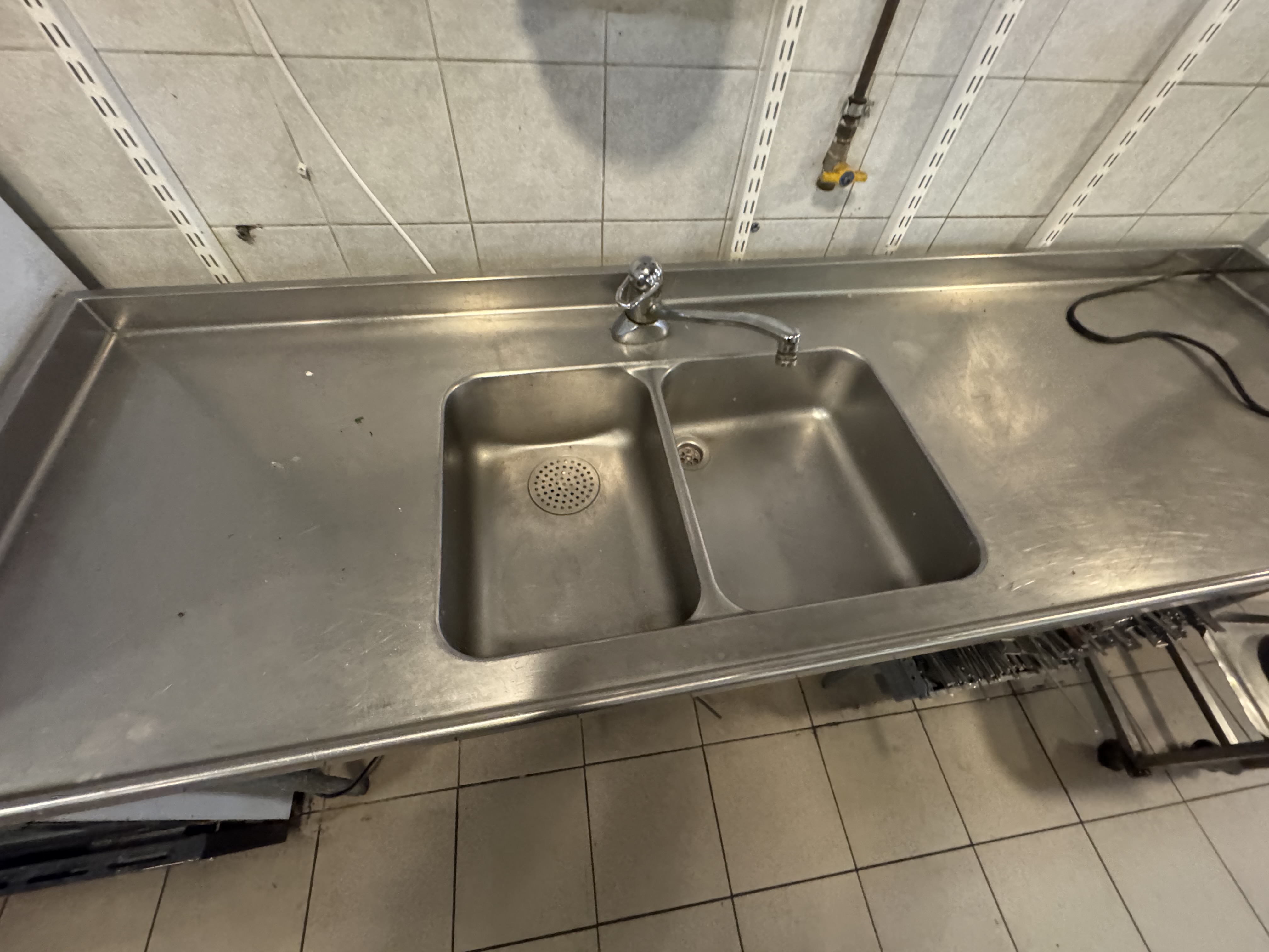 Rostfri diskbänk dubbel ho - Auktioner online - Nätauktioner ...