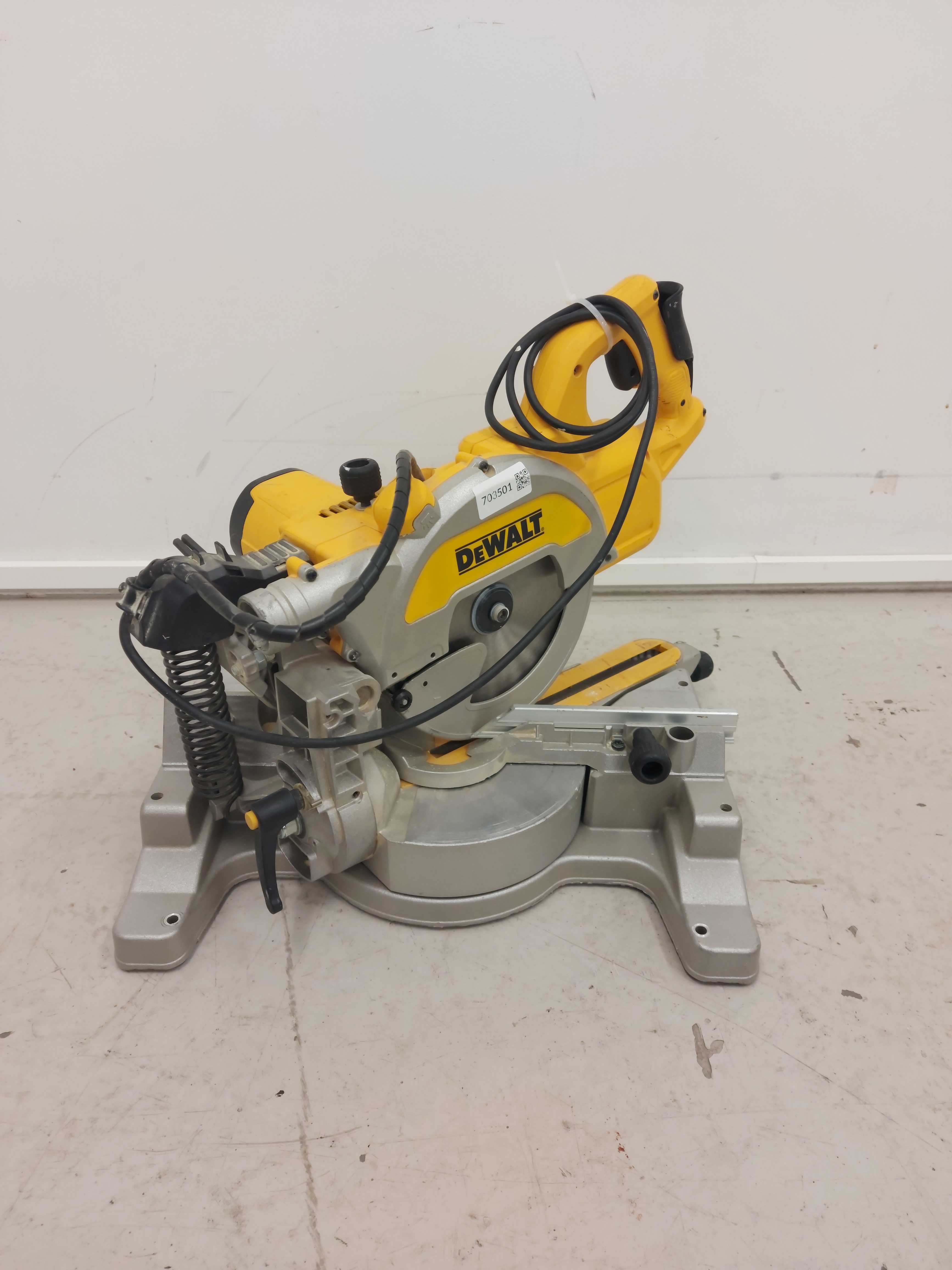Kap & Gersåg DeWalt DWS777 -QS - PS Auction - We value the future ...