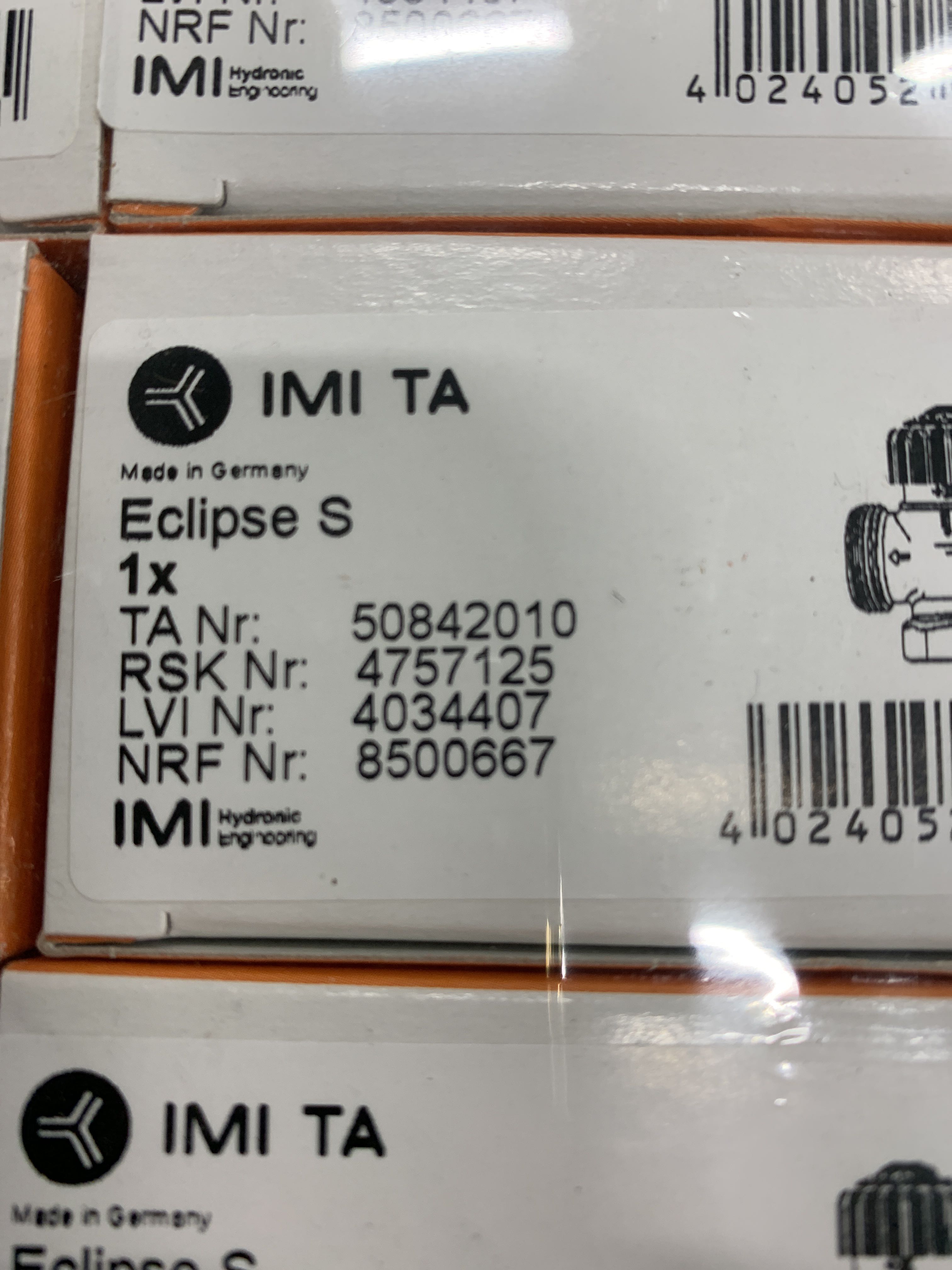 Imi Eclipse Radiator 20 Radiator valves Eclipse G10 x M22x1.5 angle, IMI - PS Auction - We ...