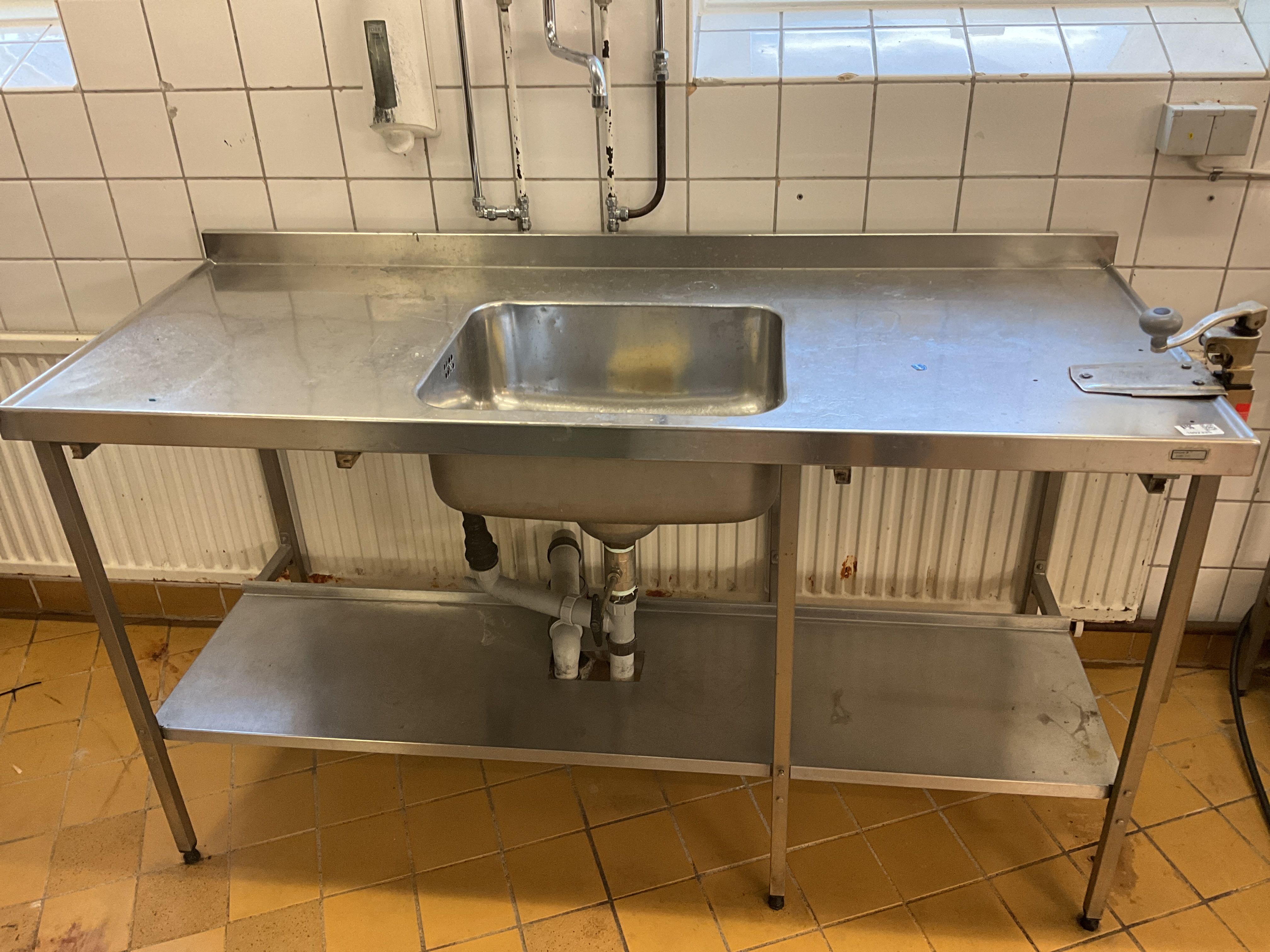 Rostfri bänk med ho - Auktioner online - Nätauktioner ...