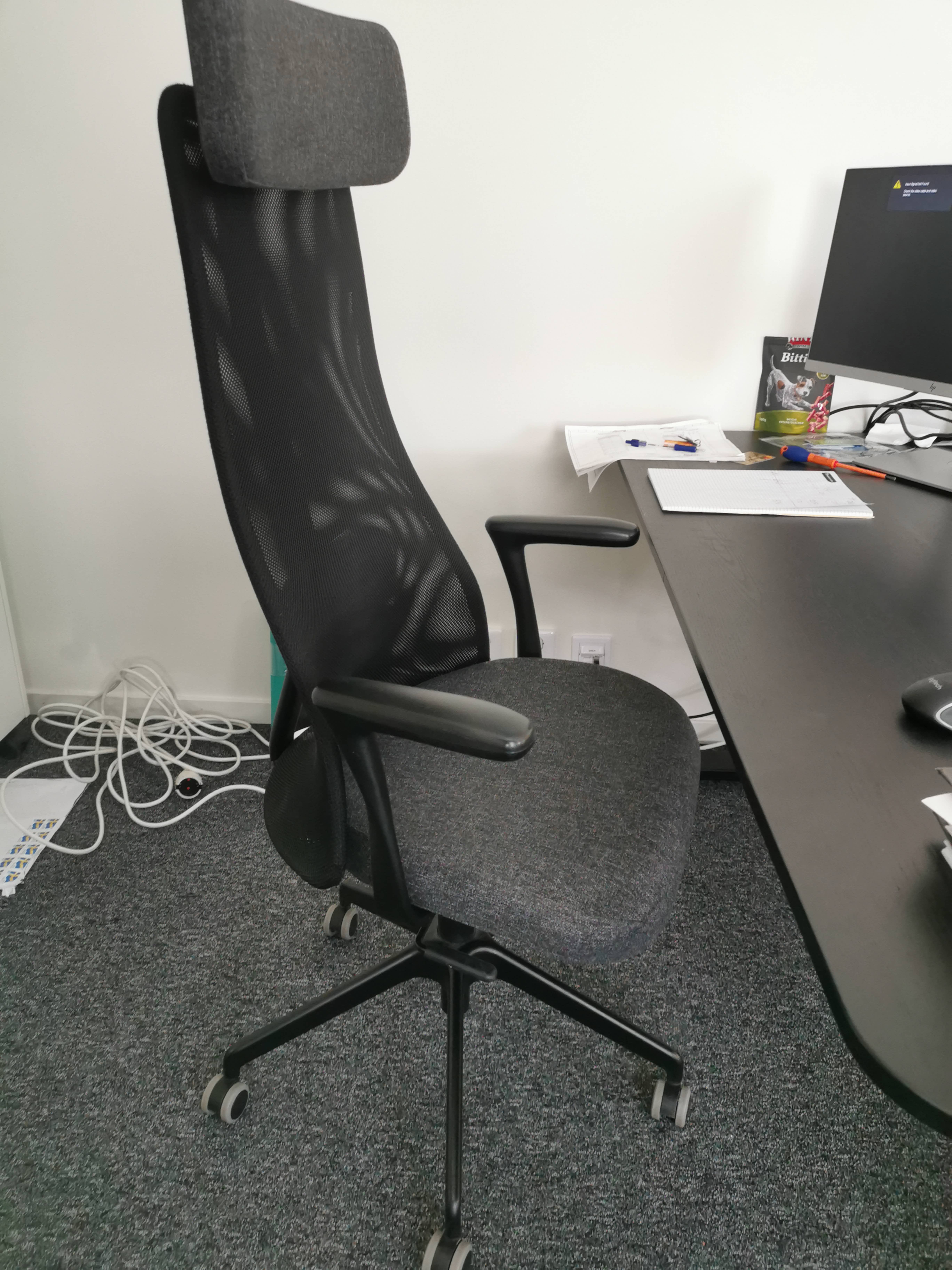 Office furniture PS Auction We value the future Largest in net