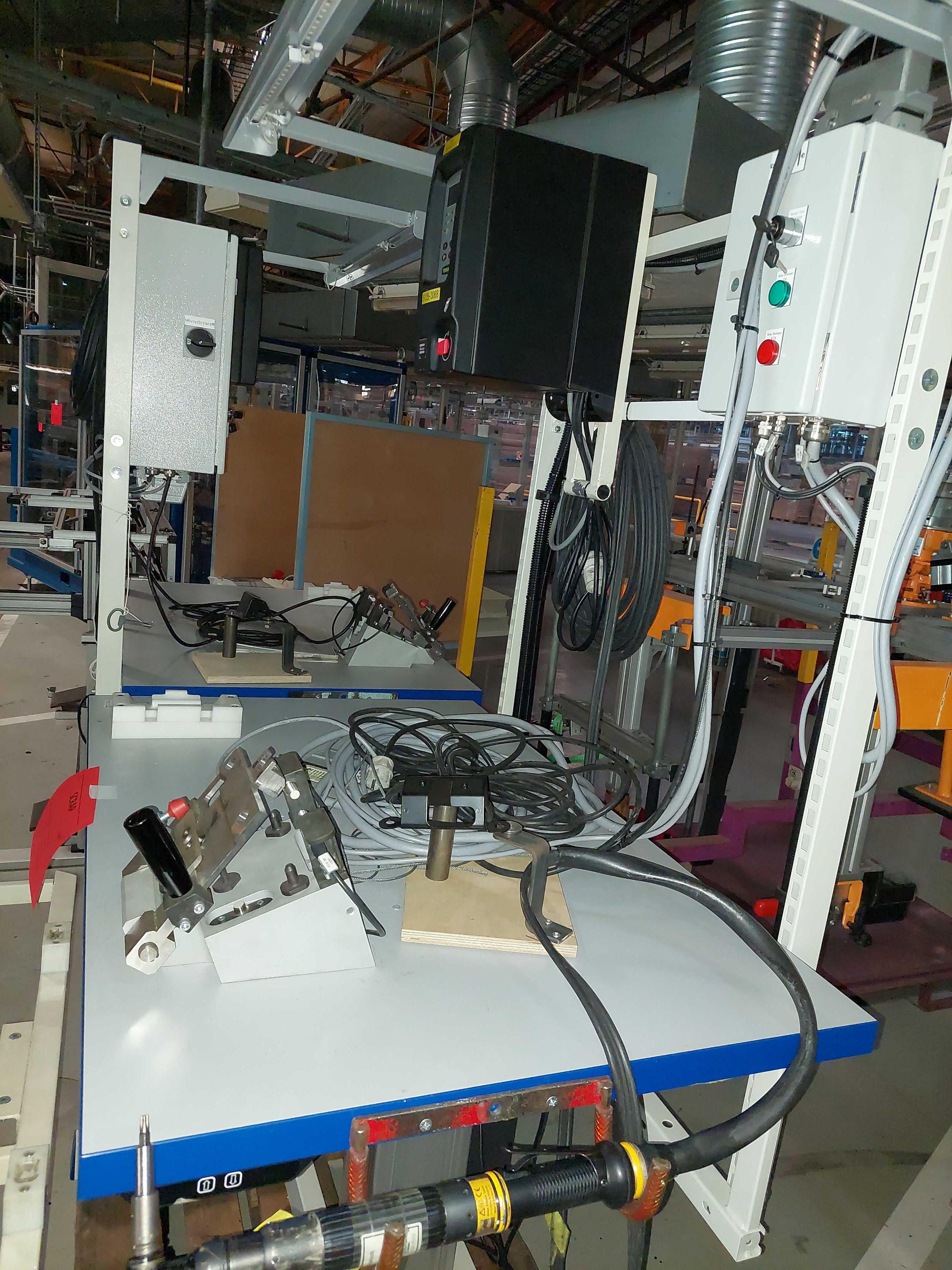 Assembly station - PS Auction - We value the future - Largest in net ...