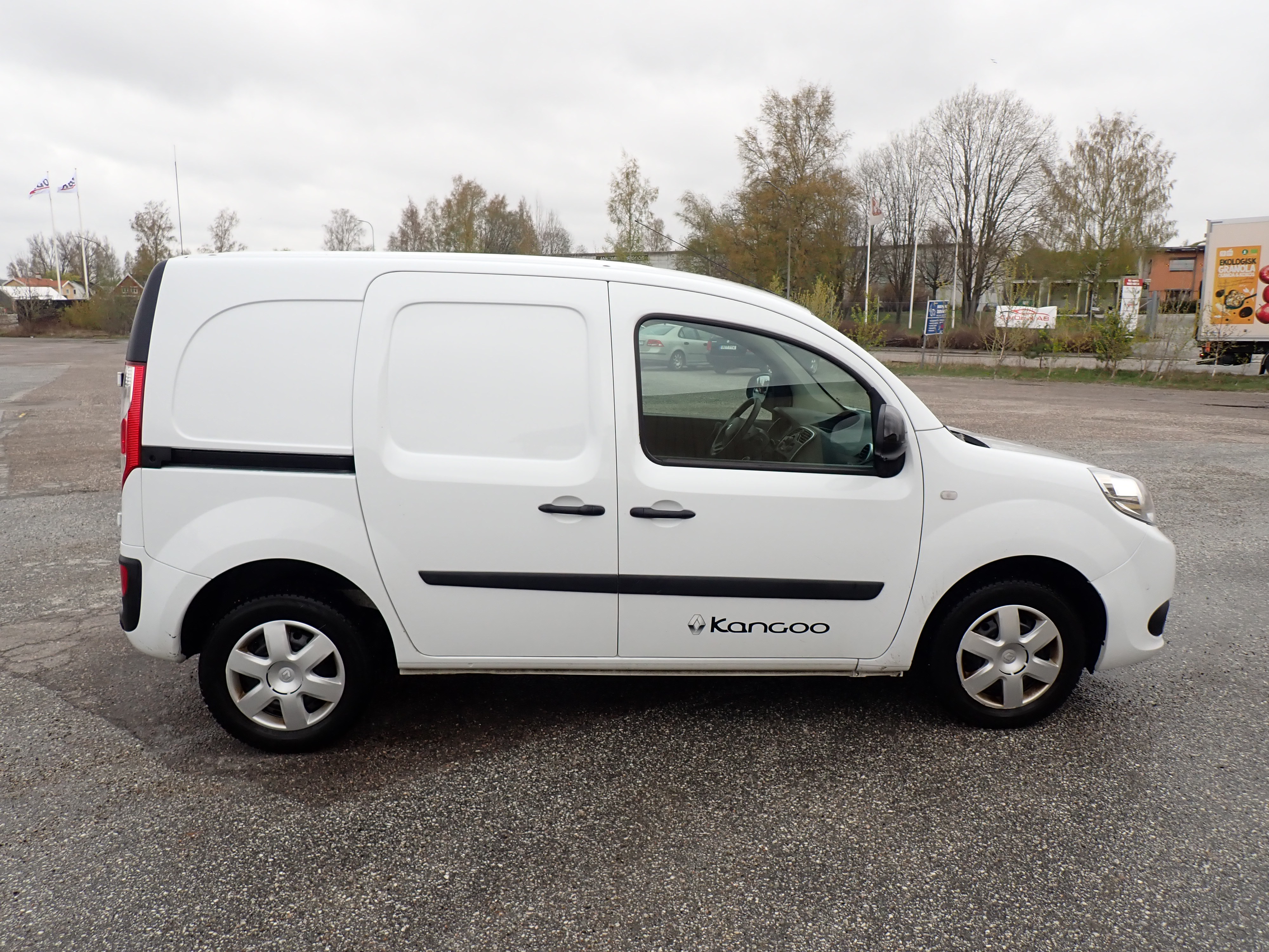 RENAULT KANGOO, 2016, 74 hp - PS Auction - We value the future