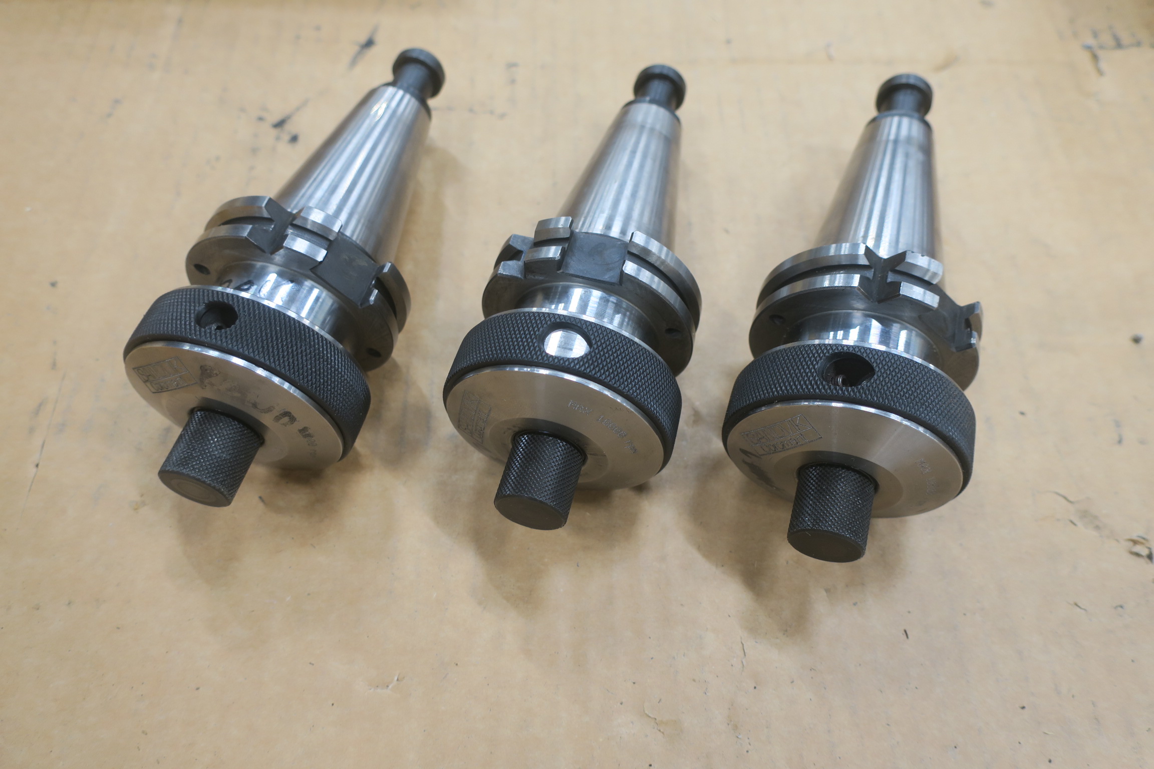 3 tool holders ISO 40 changer Sandvik Hydro grip PS Auction We