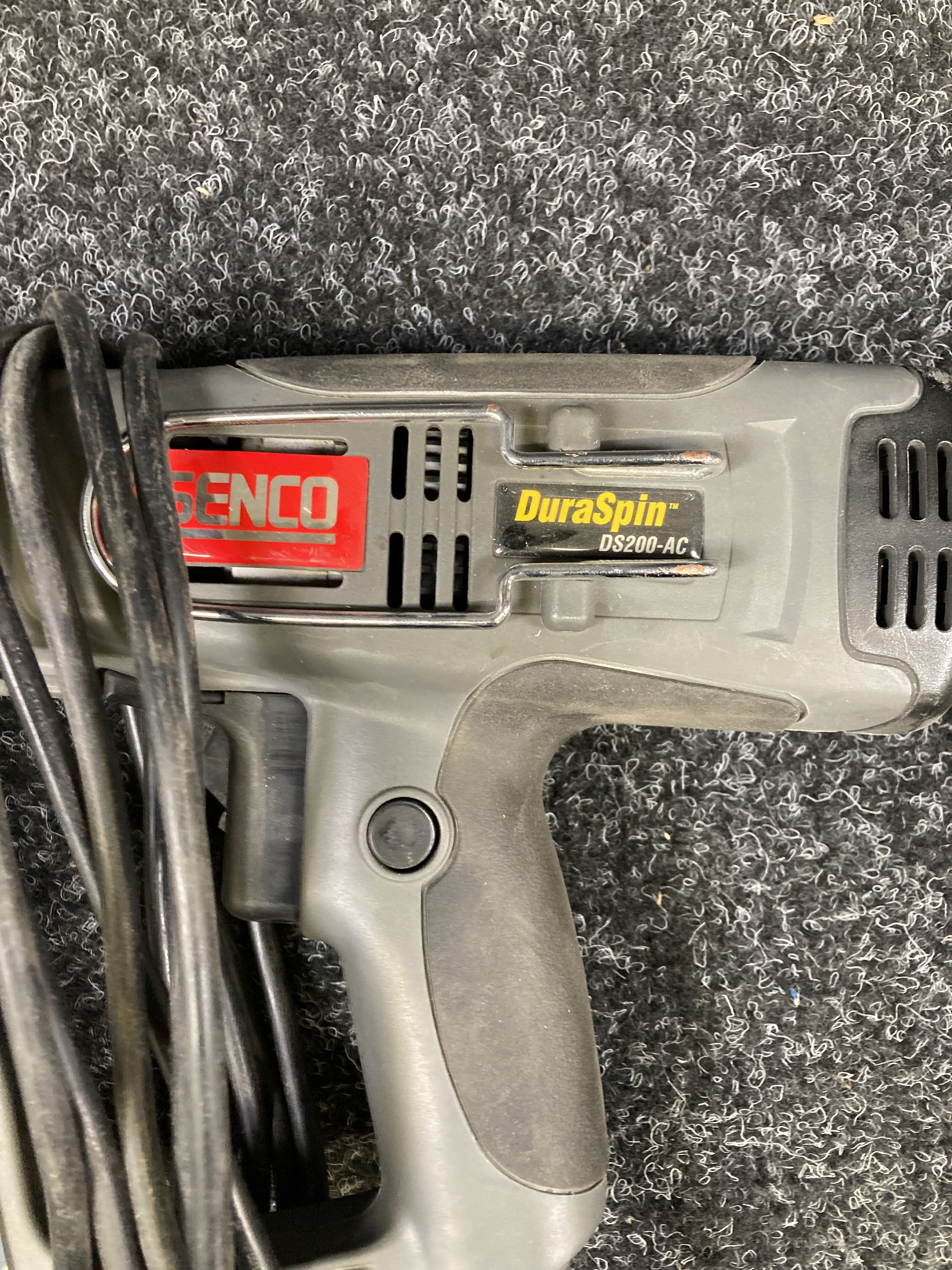 Skruvautomat Senco DS200AC Auktioner online Nätauktioner