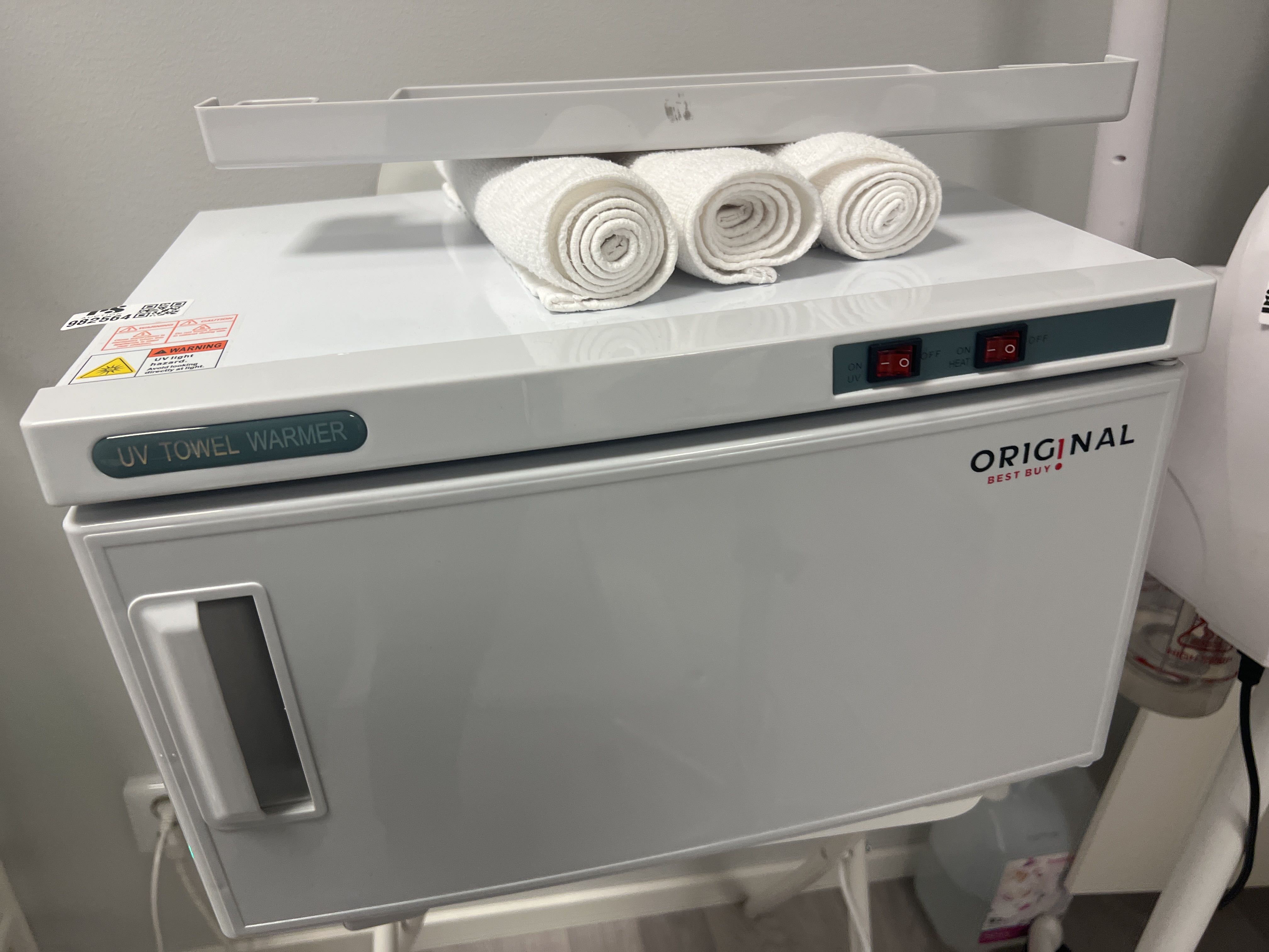 UV towel warmer - PS Auction - We value the future - Largest in net auctions