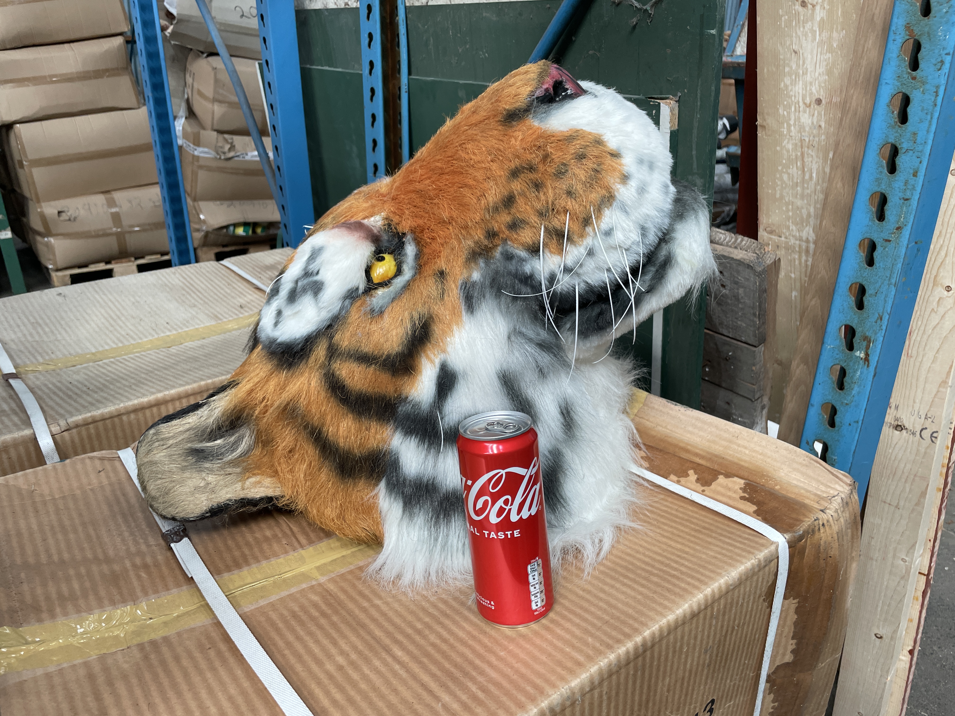 Artificial Tiger Head - PS Auction - We value the future - Largest