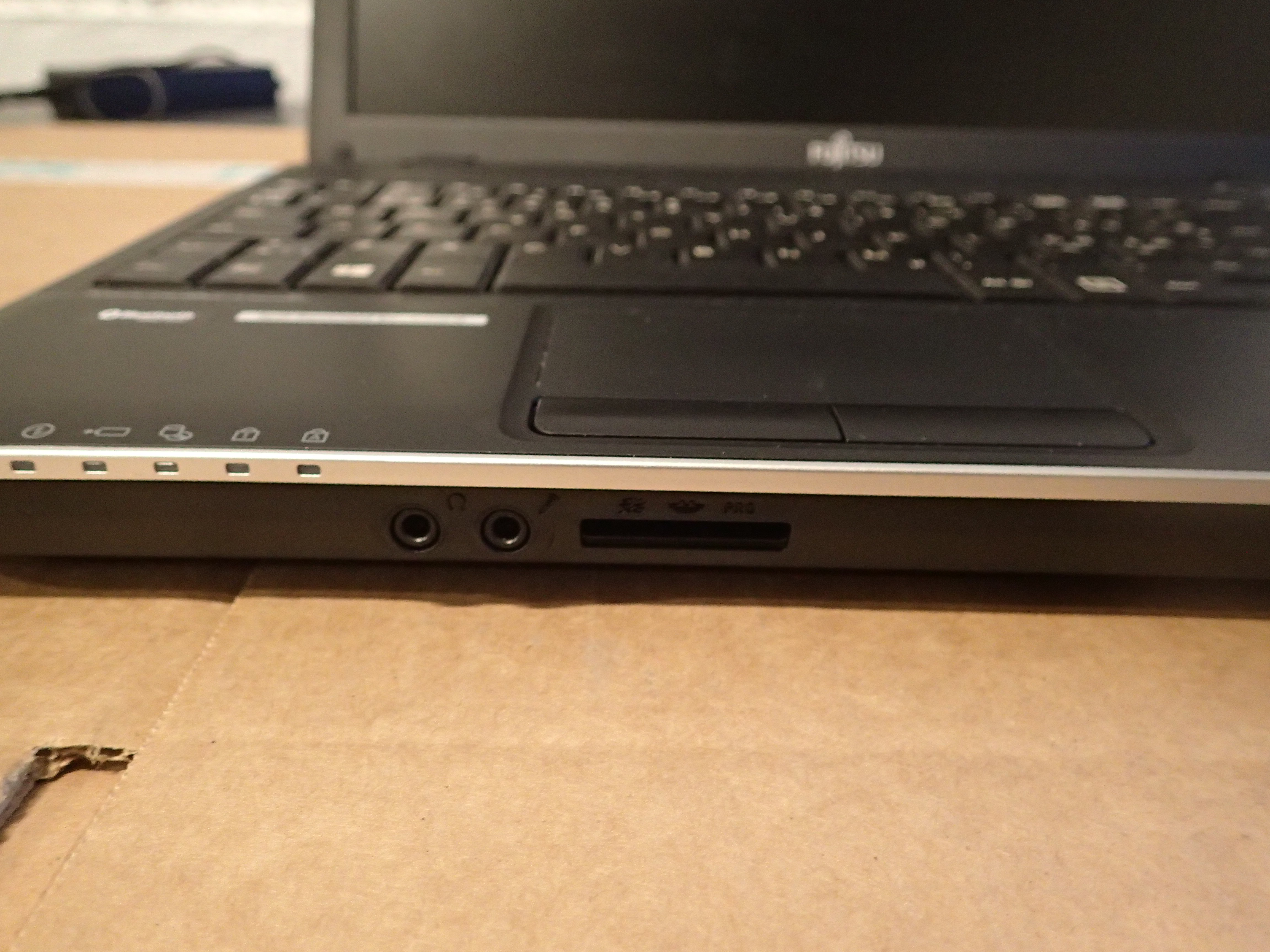 Fujitsu Lifebook A512 - PS Auction - We value the future - Largest