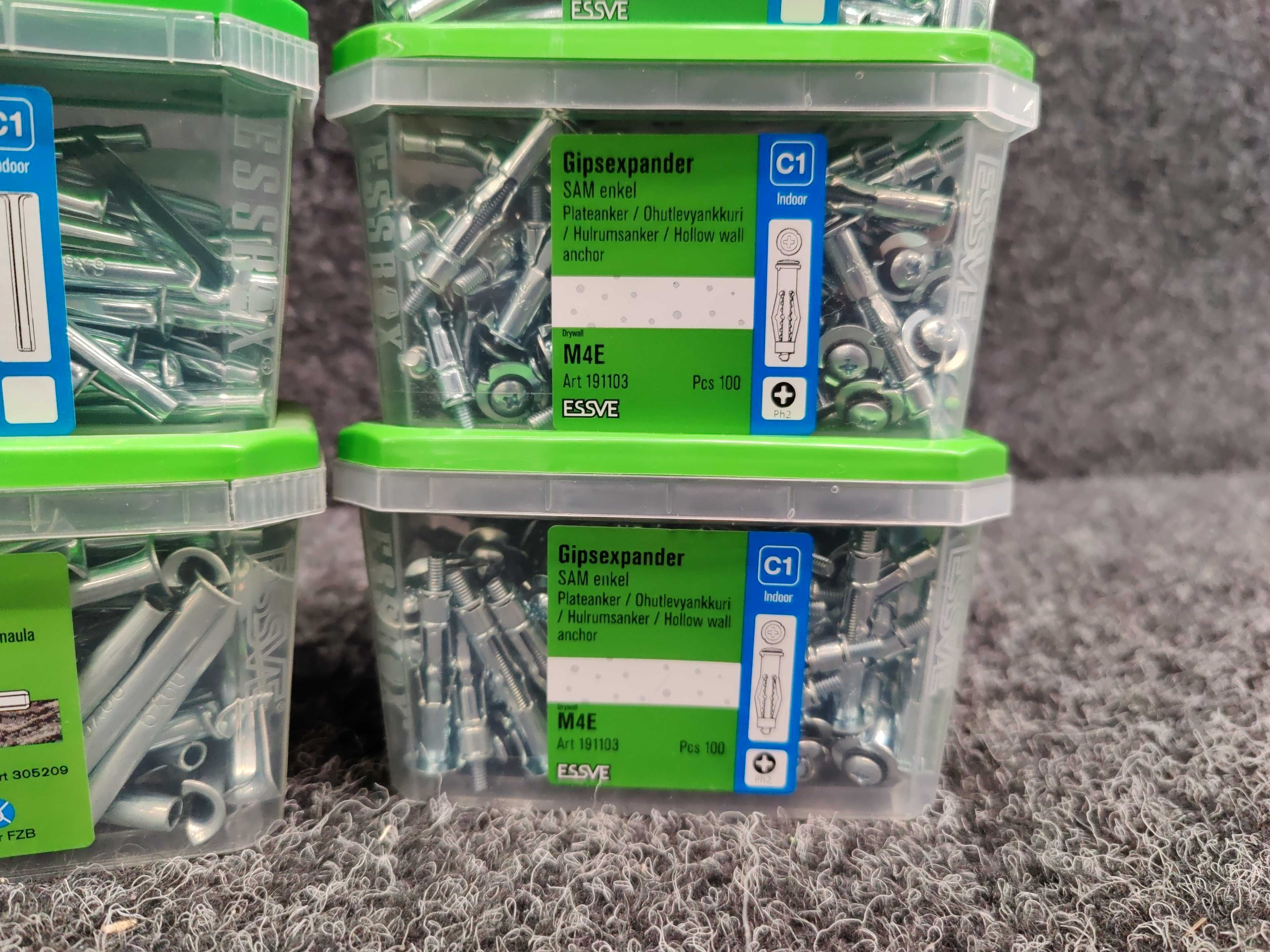 10 pcs Packs Expander nails & plaster expanders, Essve - PS Auction ...