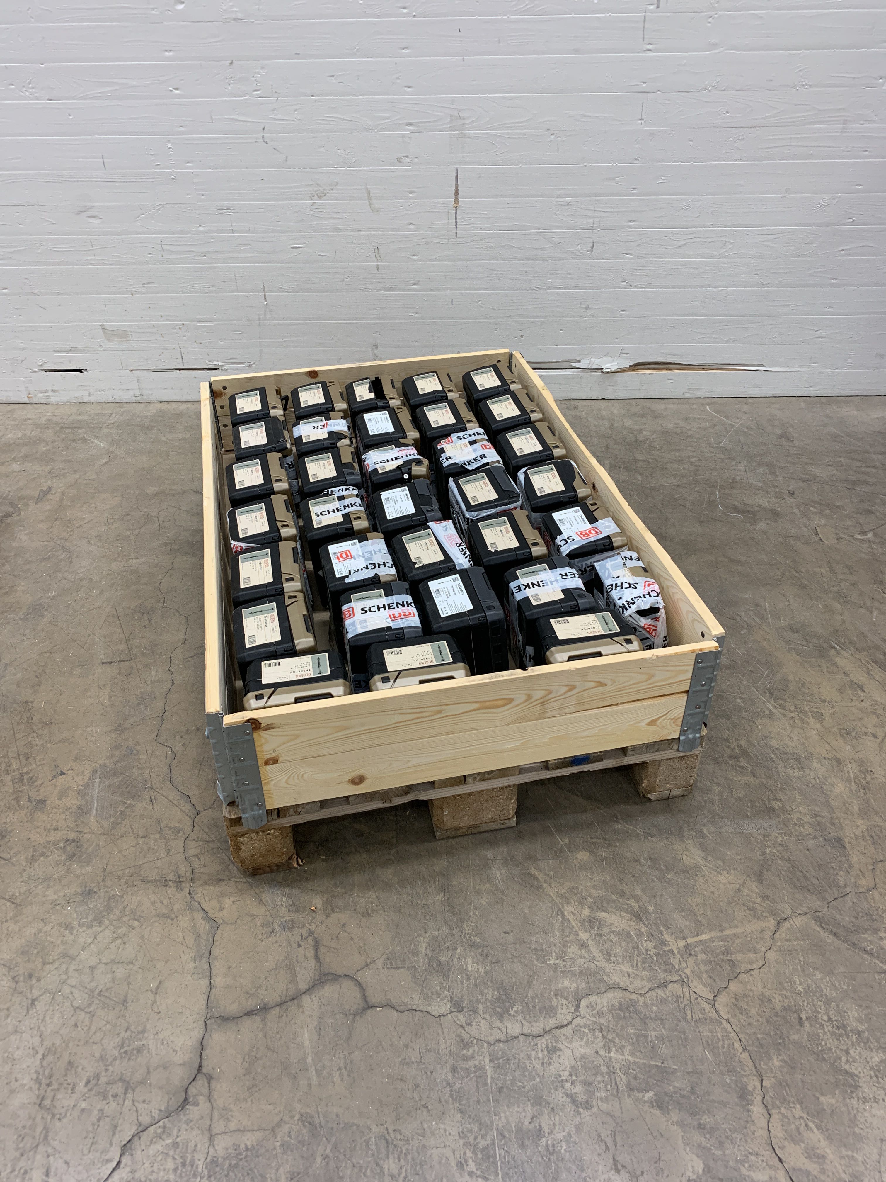 Wood screw from Dereko - PS Auction - We value the future - Largest in ...