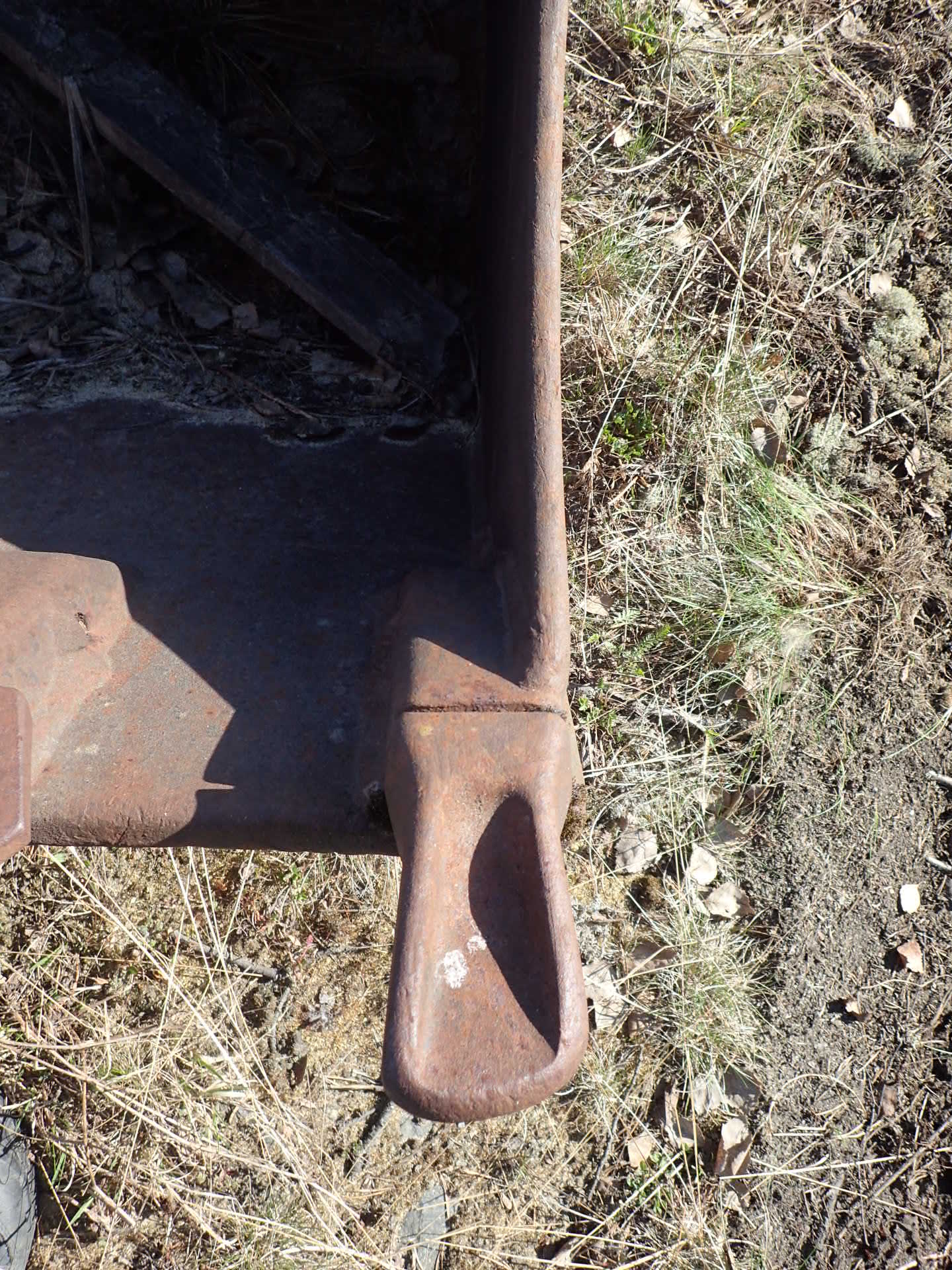 Hydraulic extension arm with bucket PS Auction We value the future