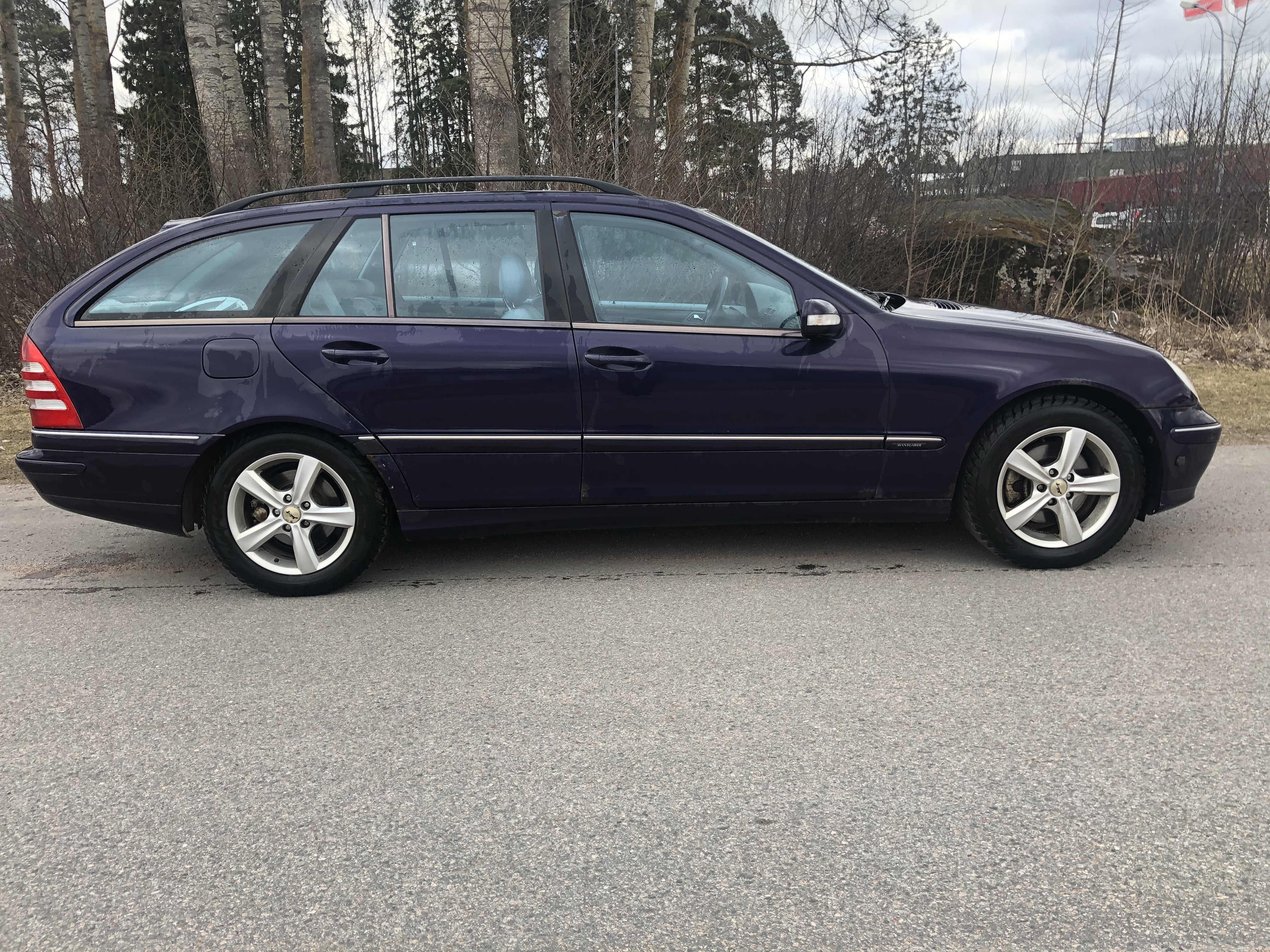 １５０００円➡️12000円に値下げしました。 Mercedes-Benz C 270 CDI -02 REG: WBY953 - PS Auction - We