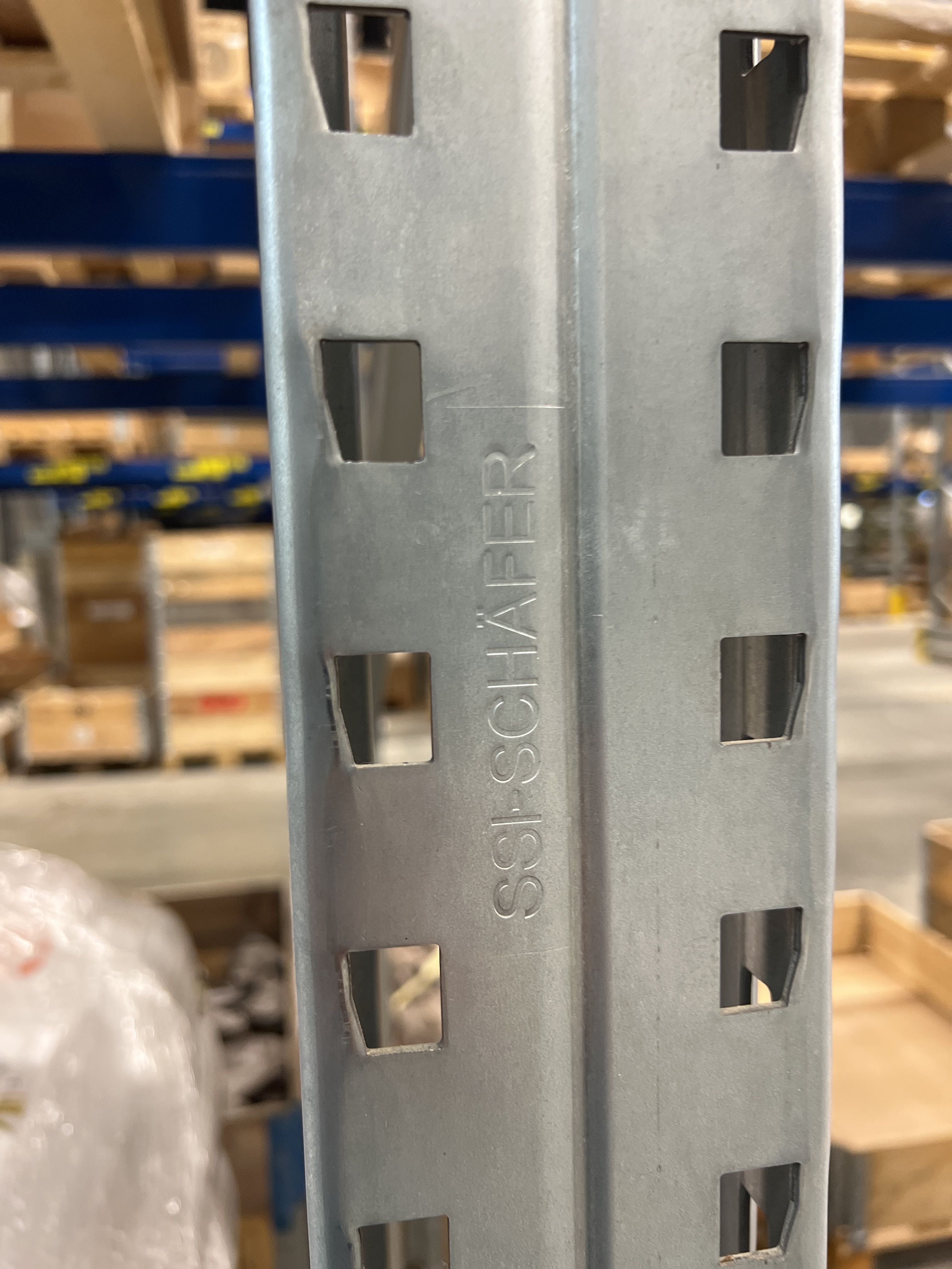 Pallet racking, 77 sections - PS Auction - We value the future ...