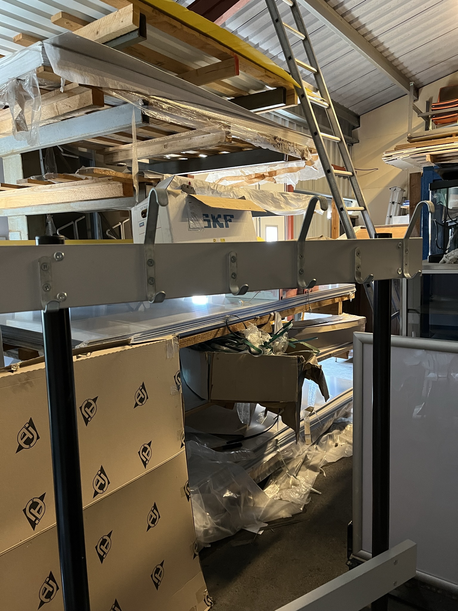Changing bench (4 pcs) - PS Auction - We value the future - Largest in ...