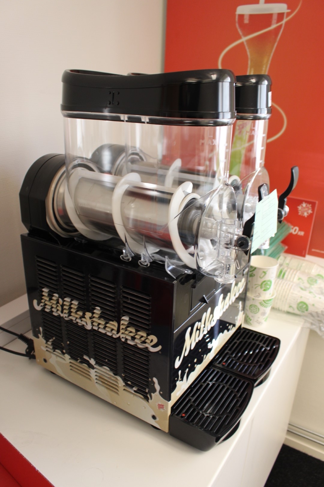 Milkshake / slush machines Bras Quark 2, New in carton! PS Auction