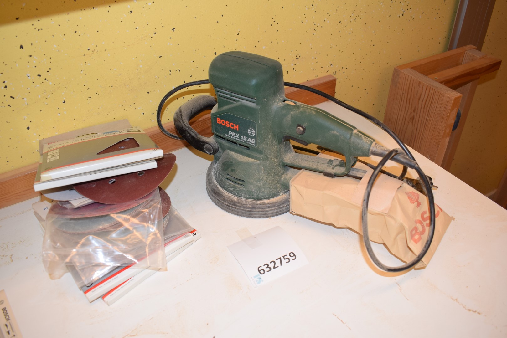 Eccentric grinder Bosch PEX 15 AE - PS 