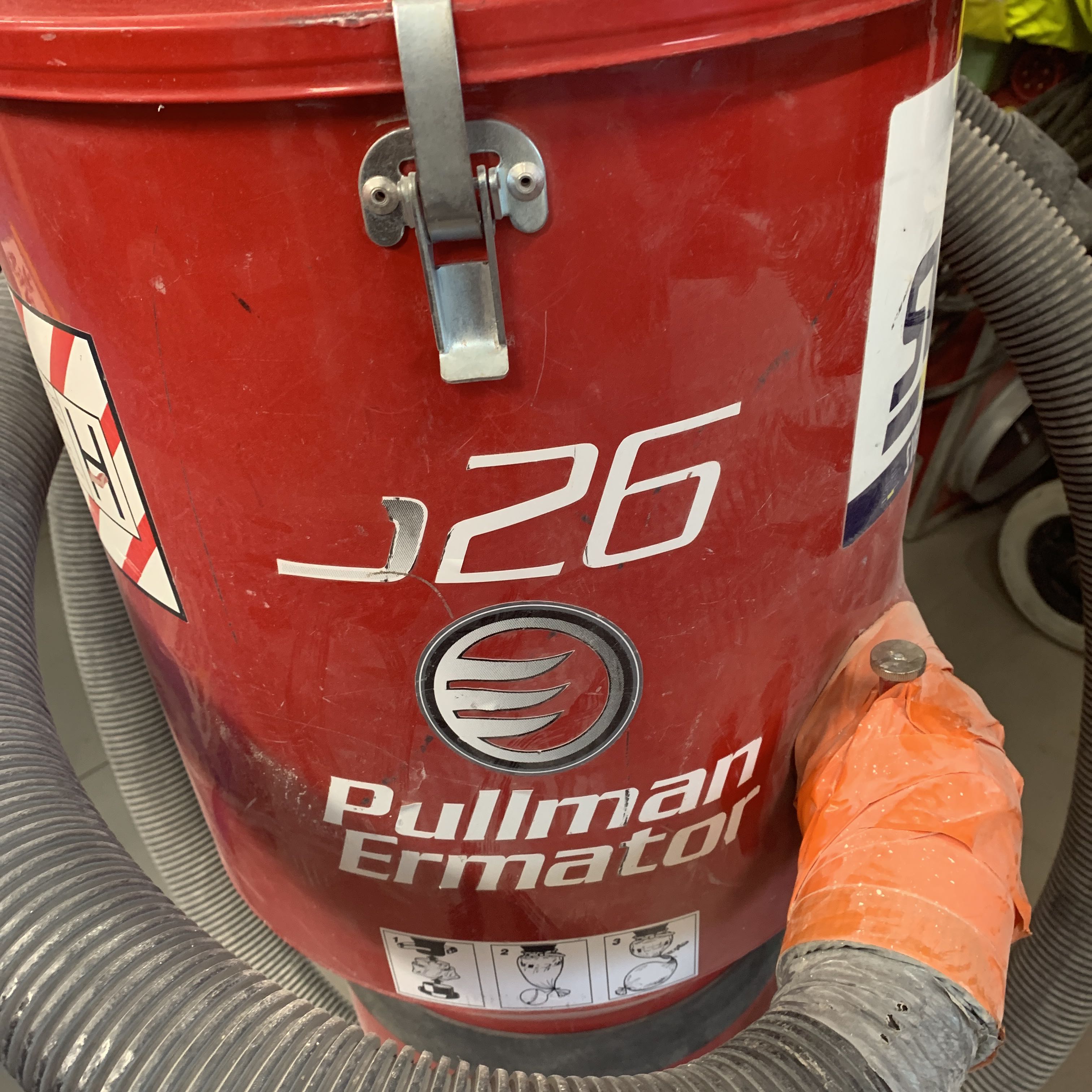 Dust collector Pullman Ermator S26 PS Auction We value the future