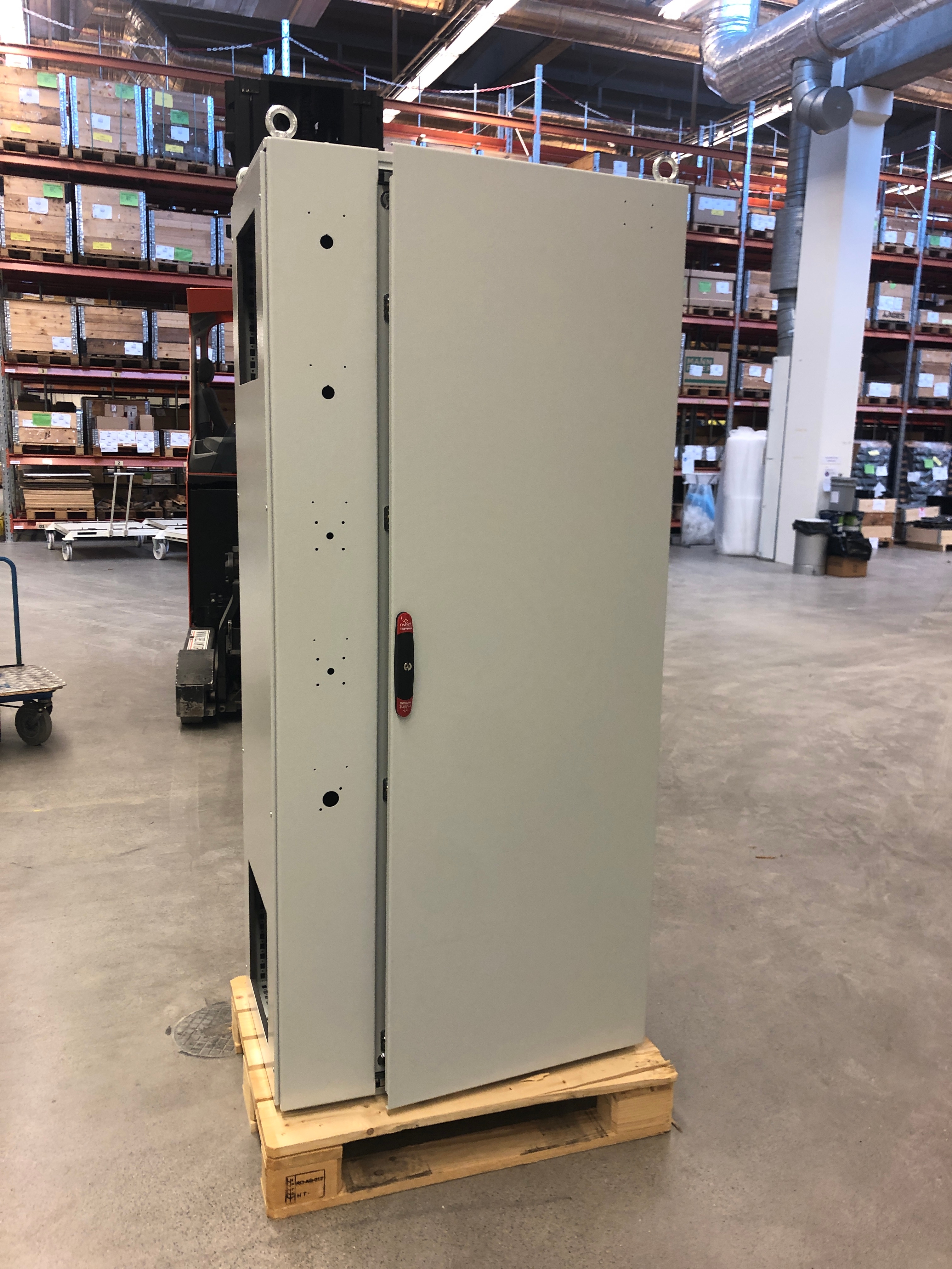 Control Unit Empty Empty control cabinet - PS Auction - We value the future - Largest in ...