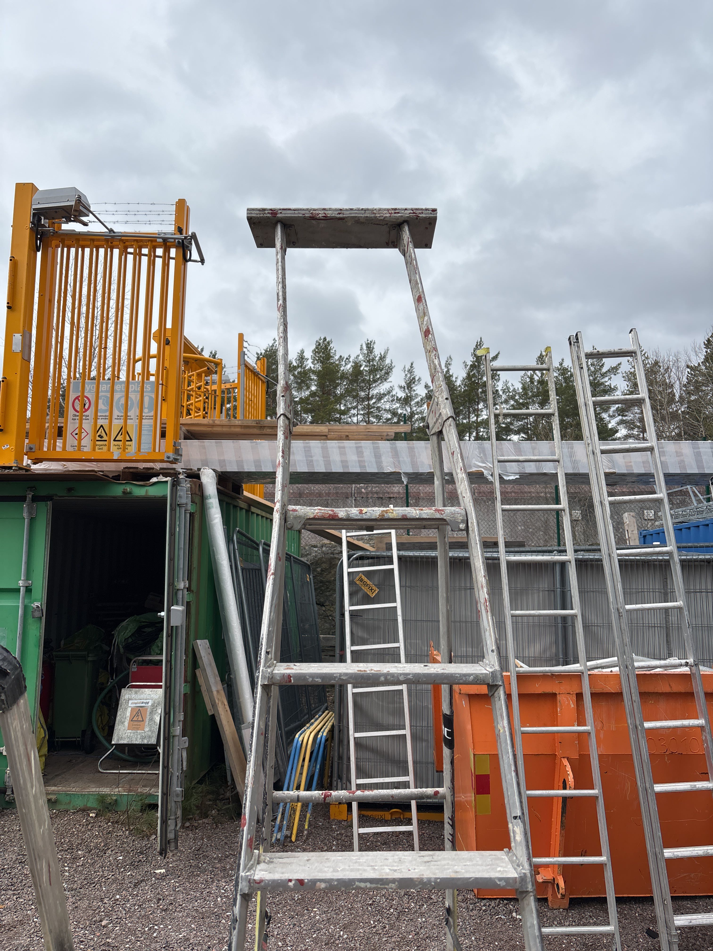Ladders - PS Auction - We value the future - Largest in net auctions