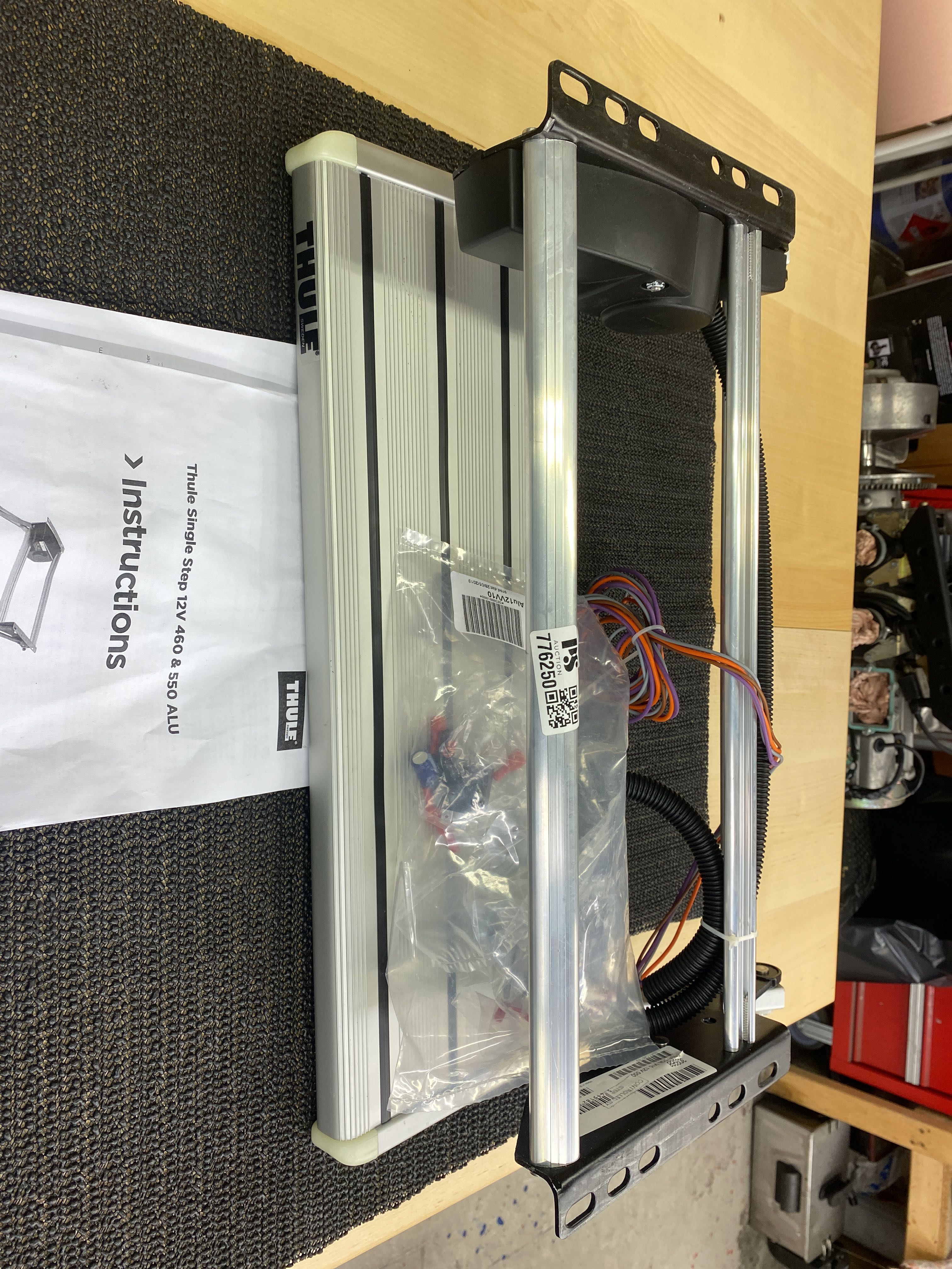 Thule single step PS Auction We value the future Largest in net