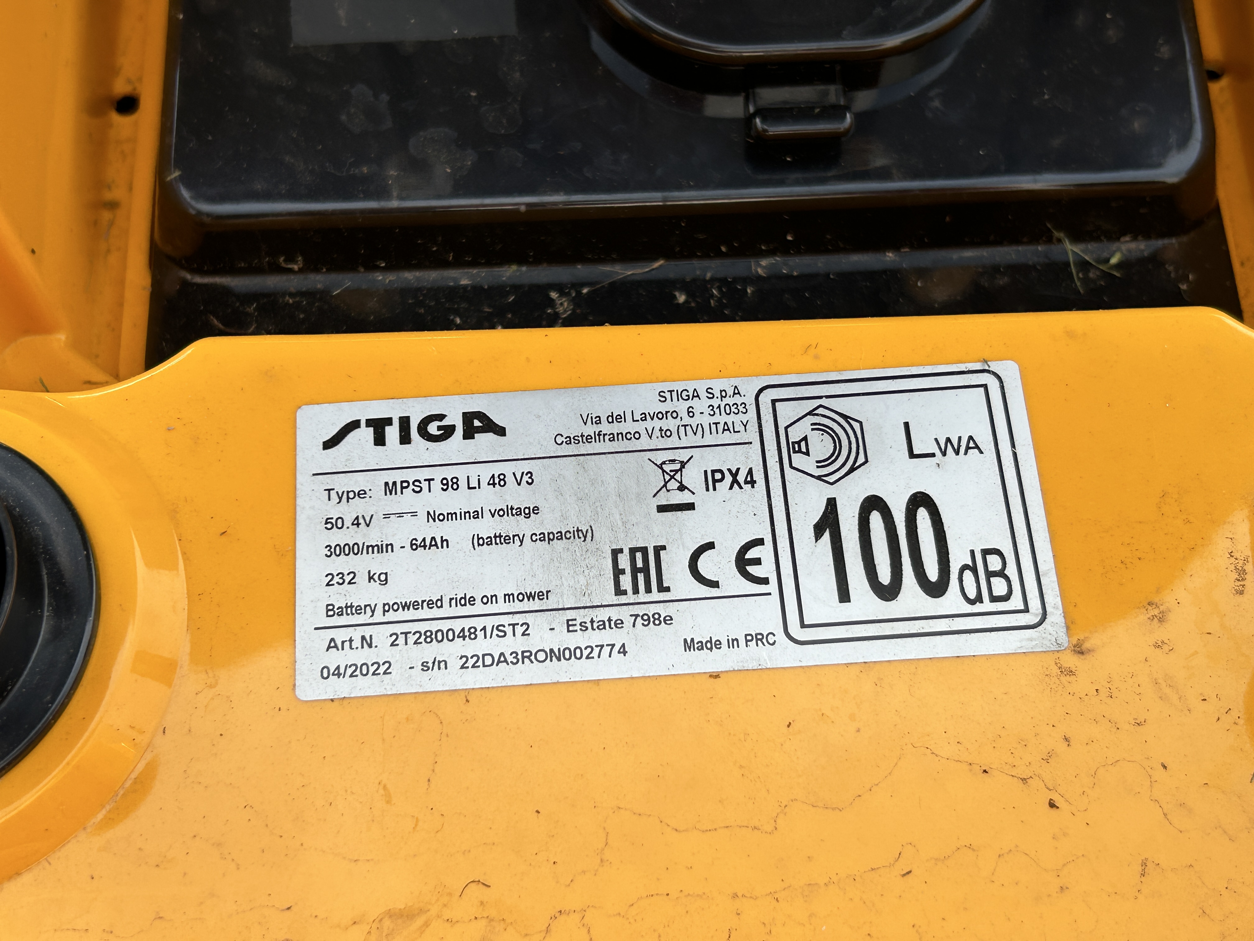 Electric Riding Lawn Mower Stiga Estate 798E - 2022 - PS Auction - We ...
