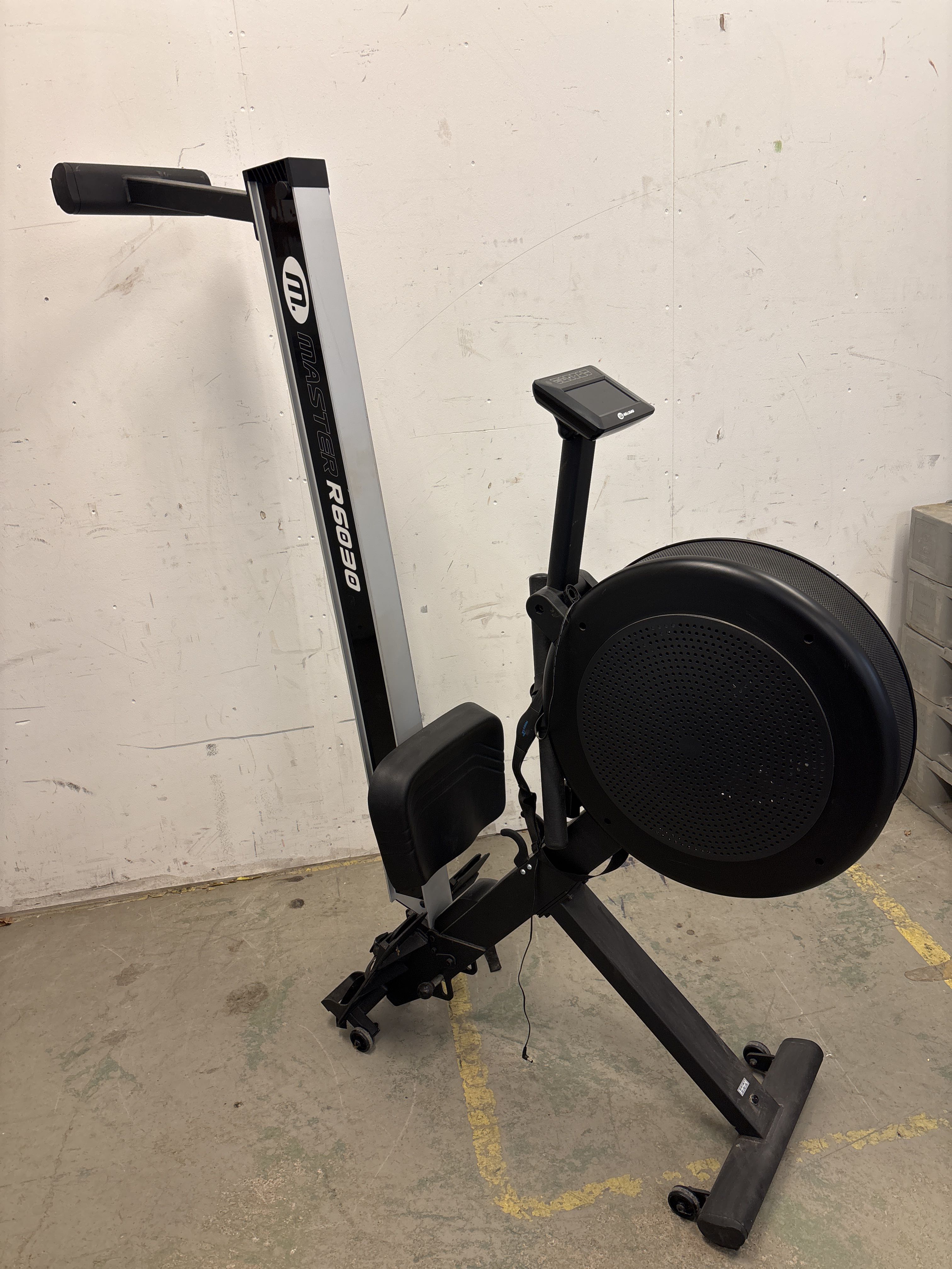 Rowing machine - Master R6030 - PS Auction - We value the future ...