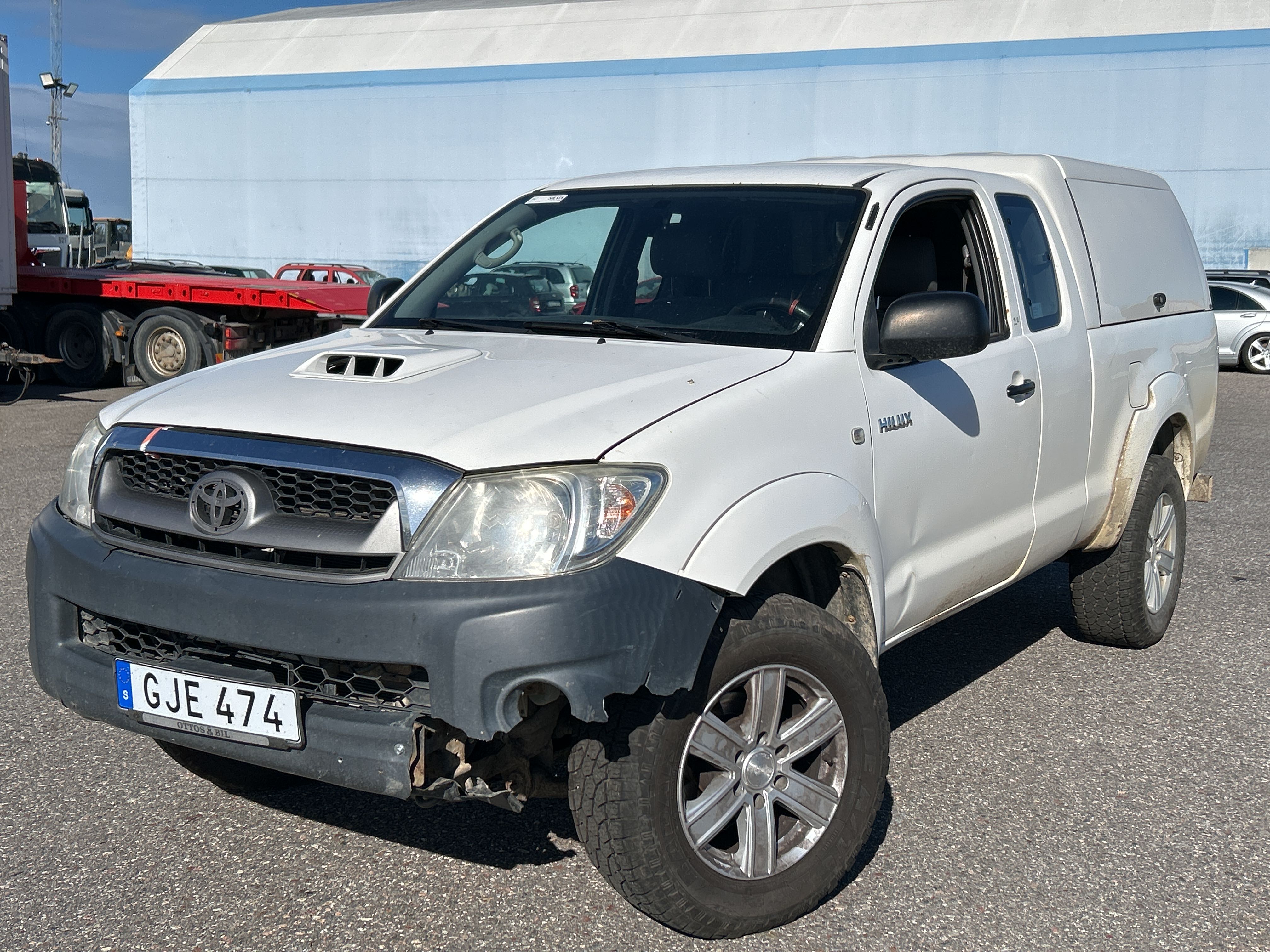 Förhandsvisning av video för Toyota Hilux Extra Cab 2.5 4x4 Manuell, 144hk, 2011 (Reparationsobjekt)