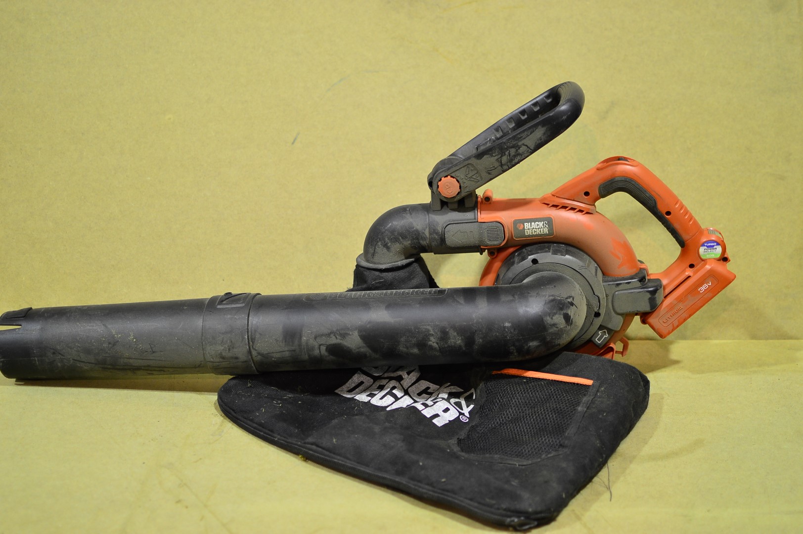 Black&Decker battery blower PS Auction We value the future