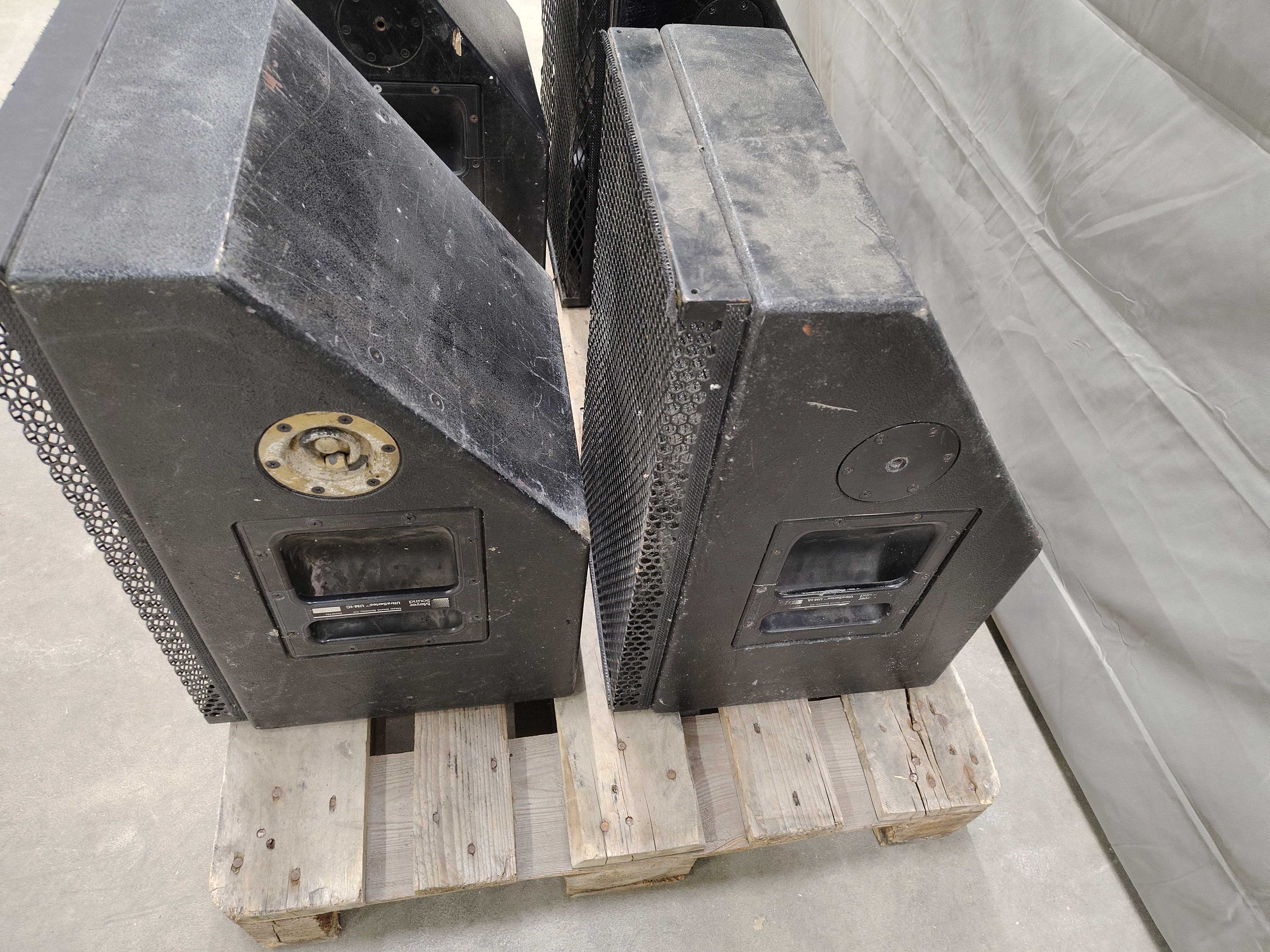 Speakers with amplifier – 4 pcs – Meyer Sound, UltraSeries UM-1A