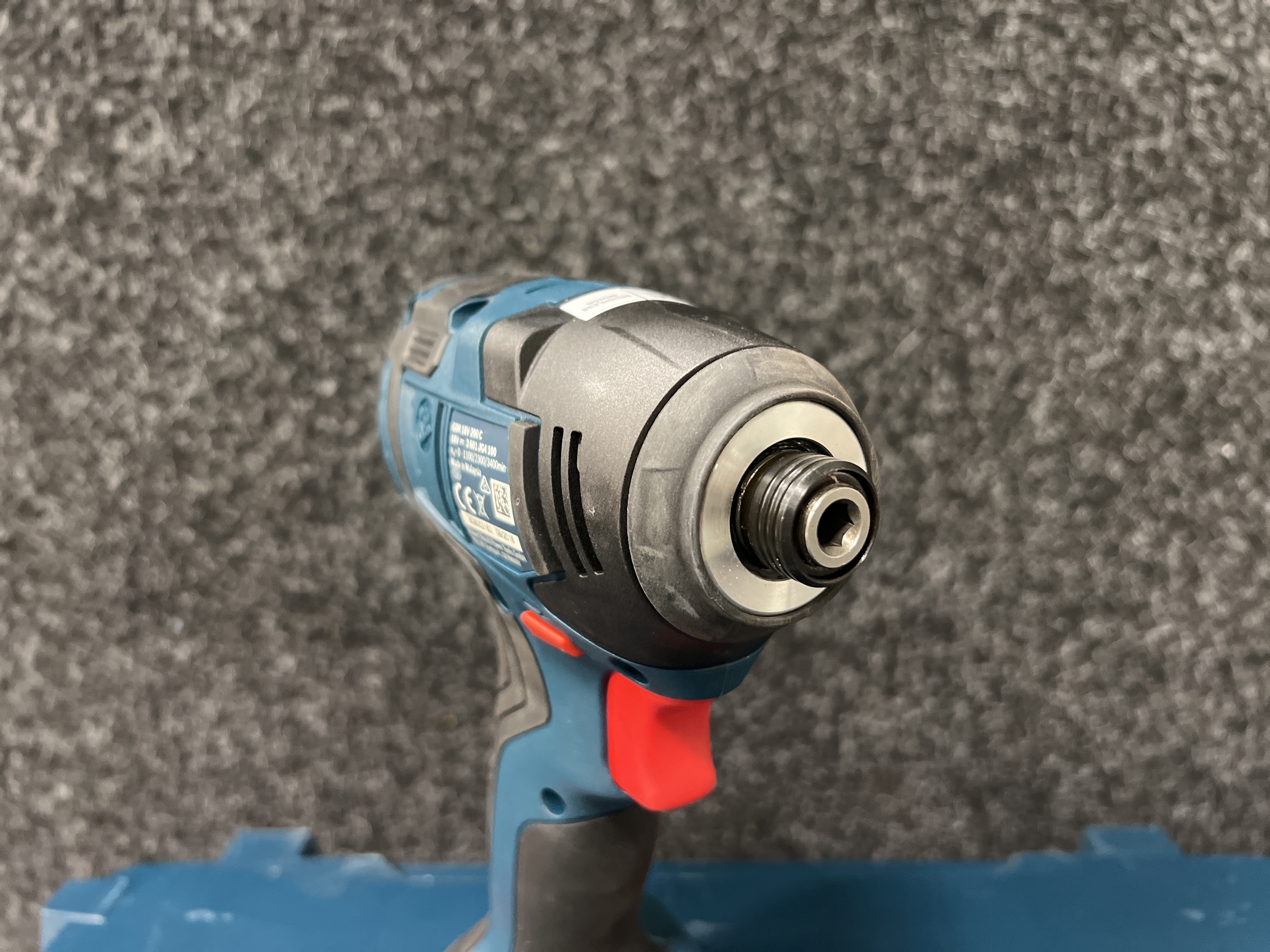 242) BOSCH GDR200 242) BOSCH GDR200