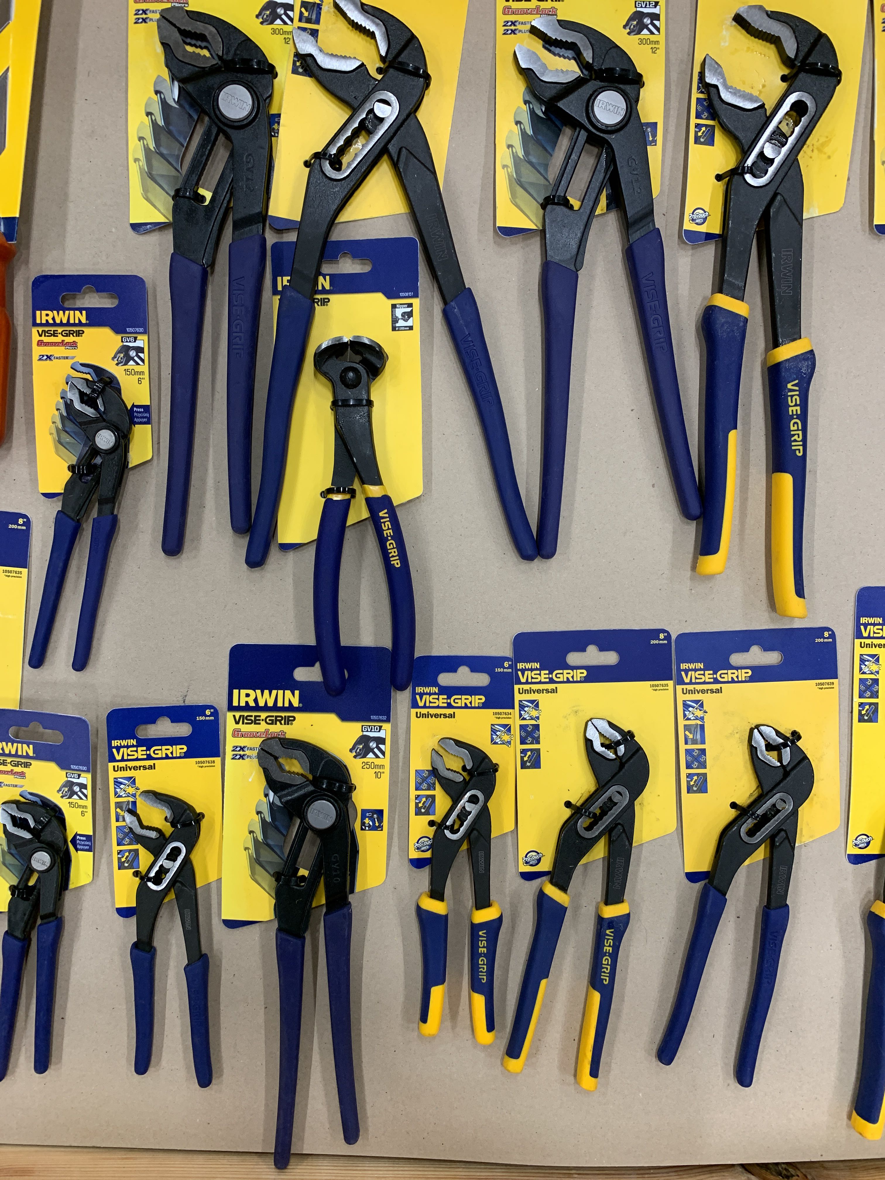 Assortment of polygrip tools Irwin - PS Auction - We value the future ...