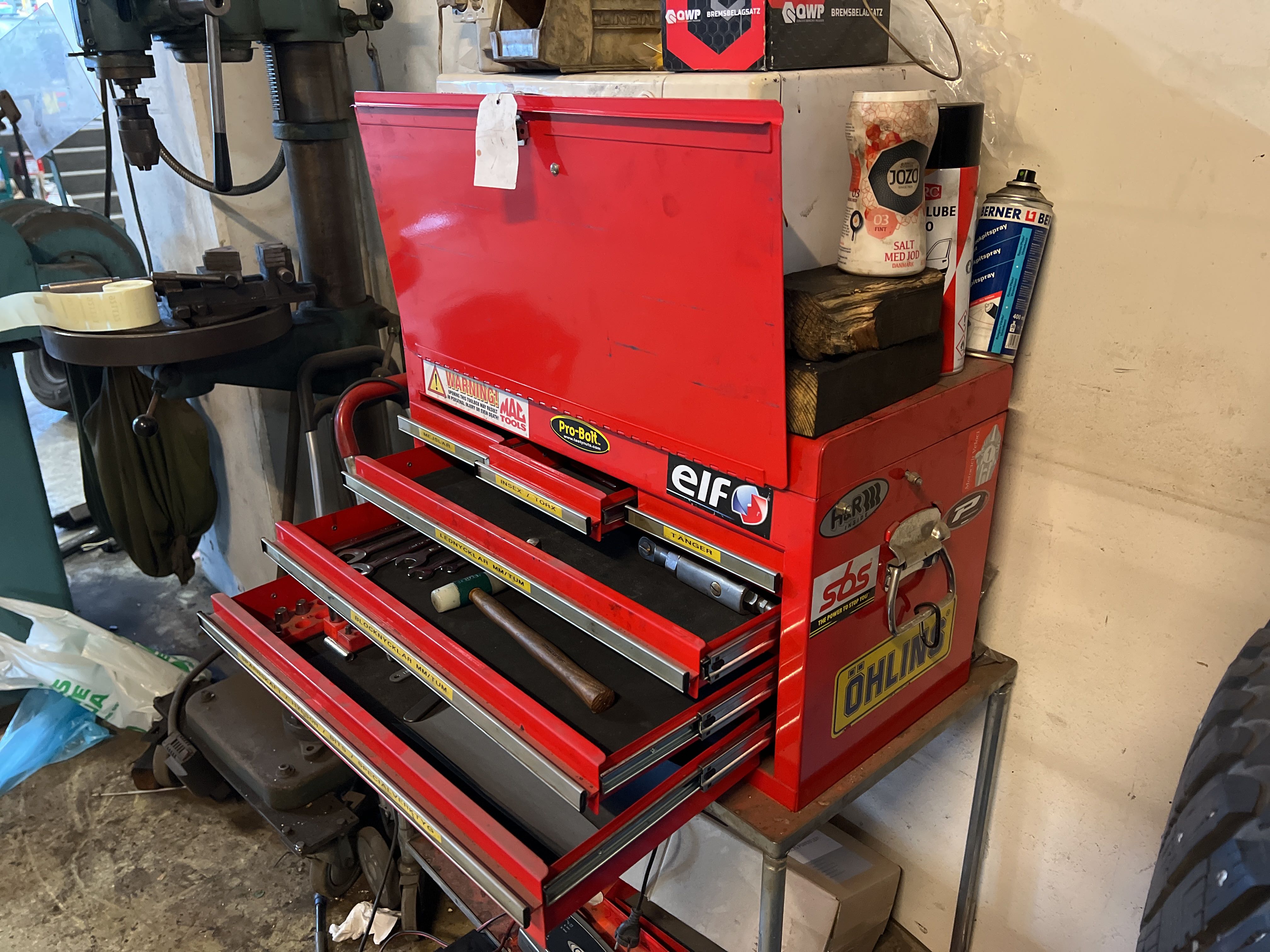 Tool Mactools, CTEK charger and vacuum cleaner PS Auction