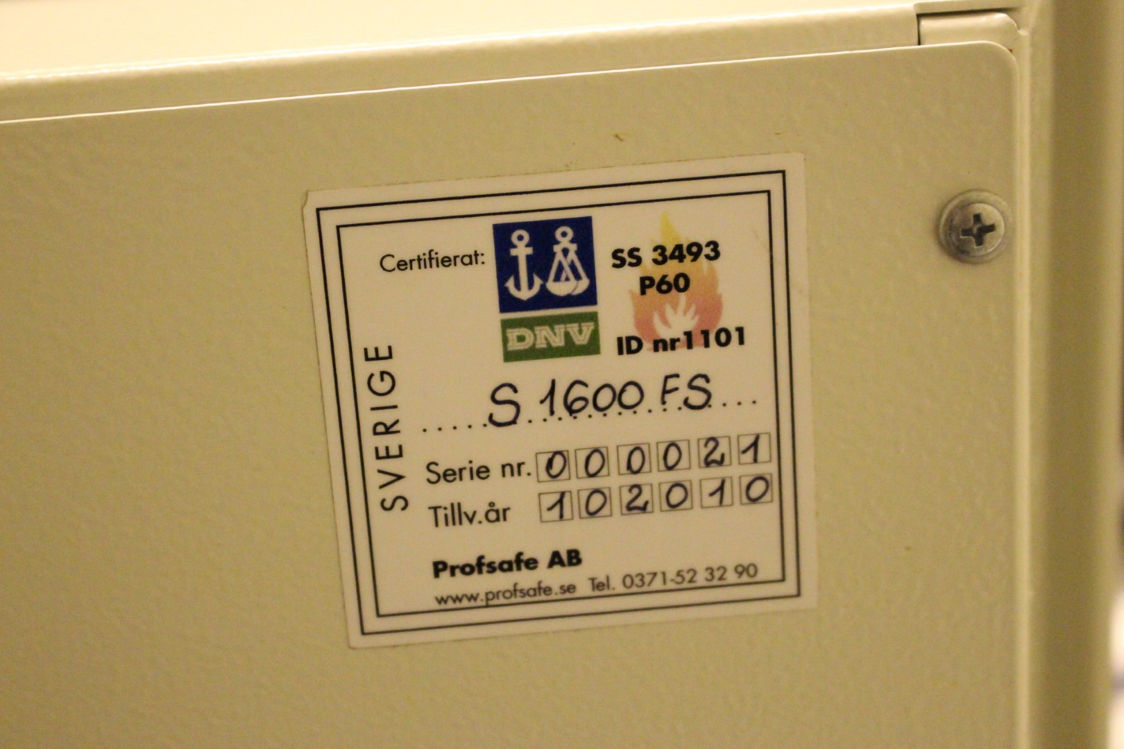 Safety cabinet Prosafe, code - PS Auction - We value the future ...