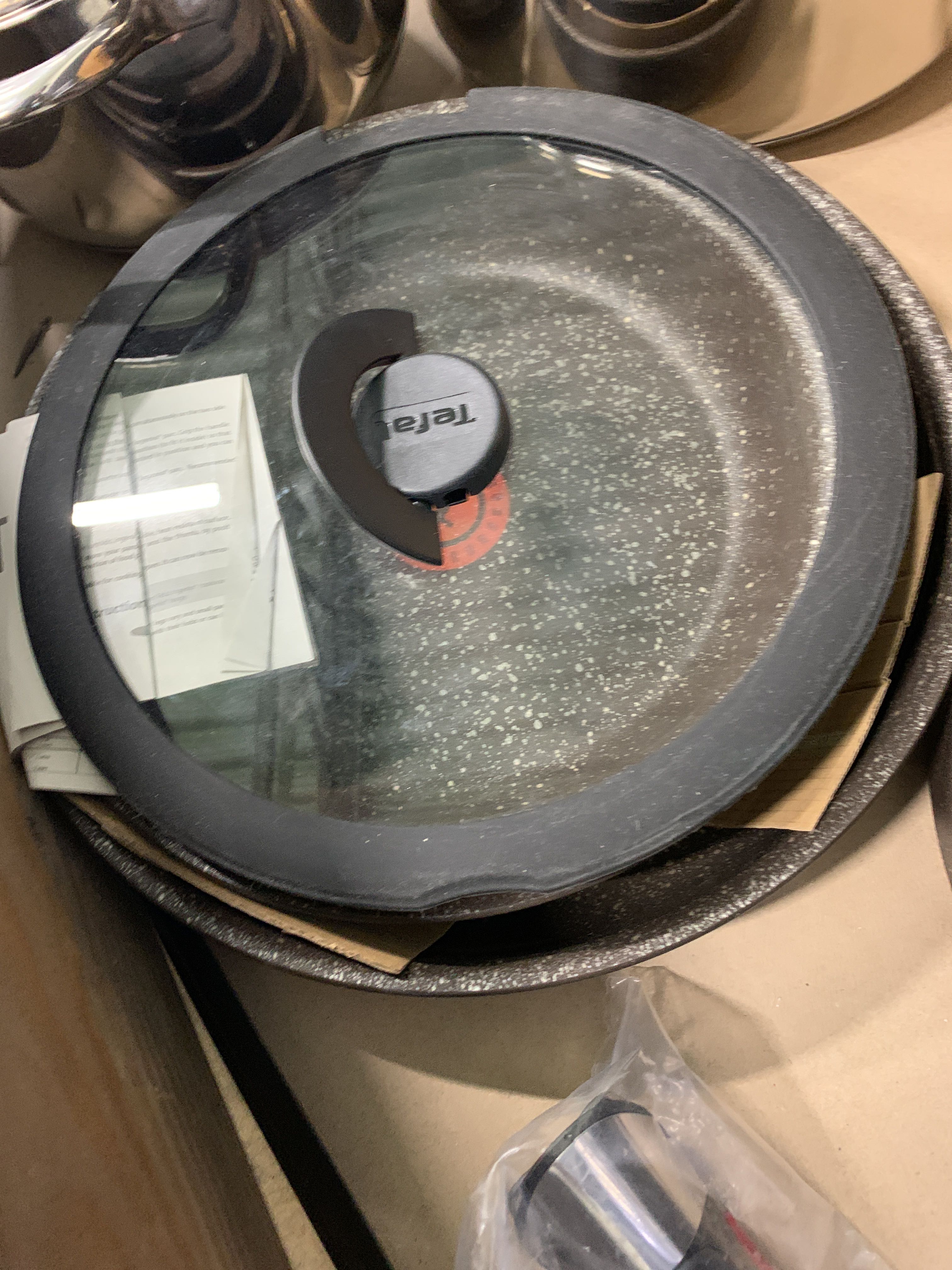 Assortment of kitchen equipment (Repair/return copies) PS Auction