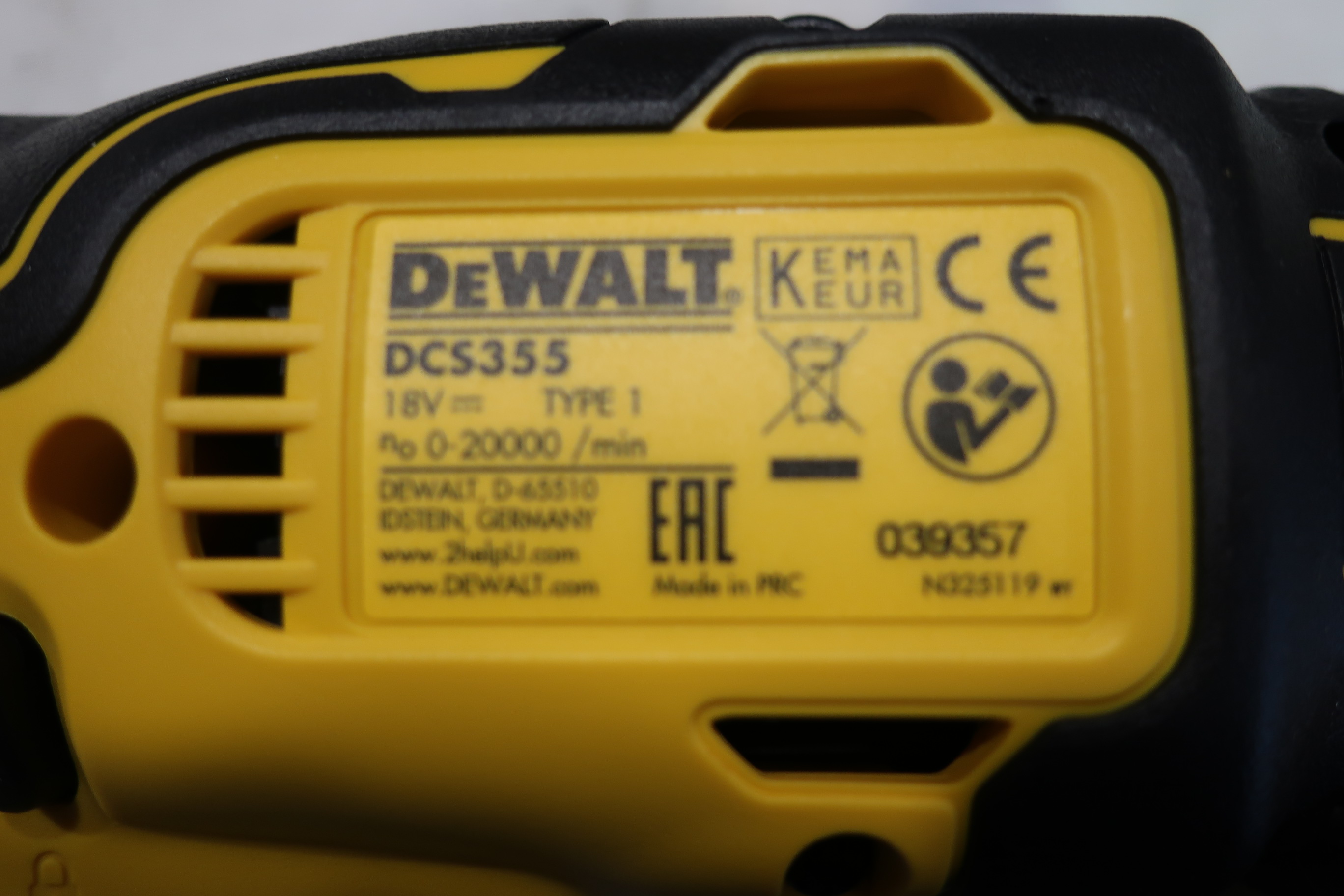 DeWalt MULTIVERKTYG DCS355NTXJ 18V Auktioner online Nätauktioner