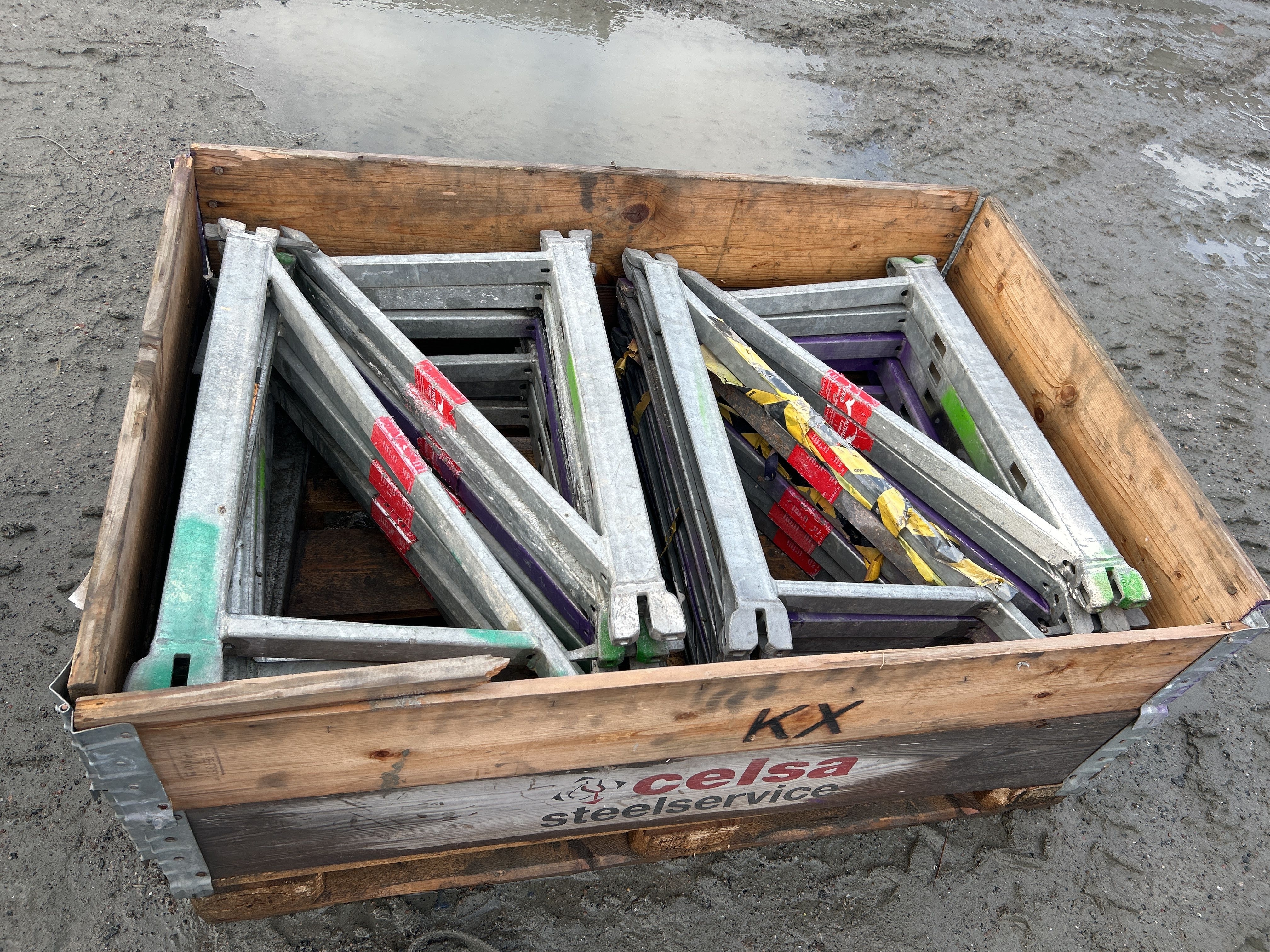 Brackets 25 pcs - 0.73 m - PS Auction - We value the future - Largest ...